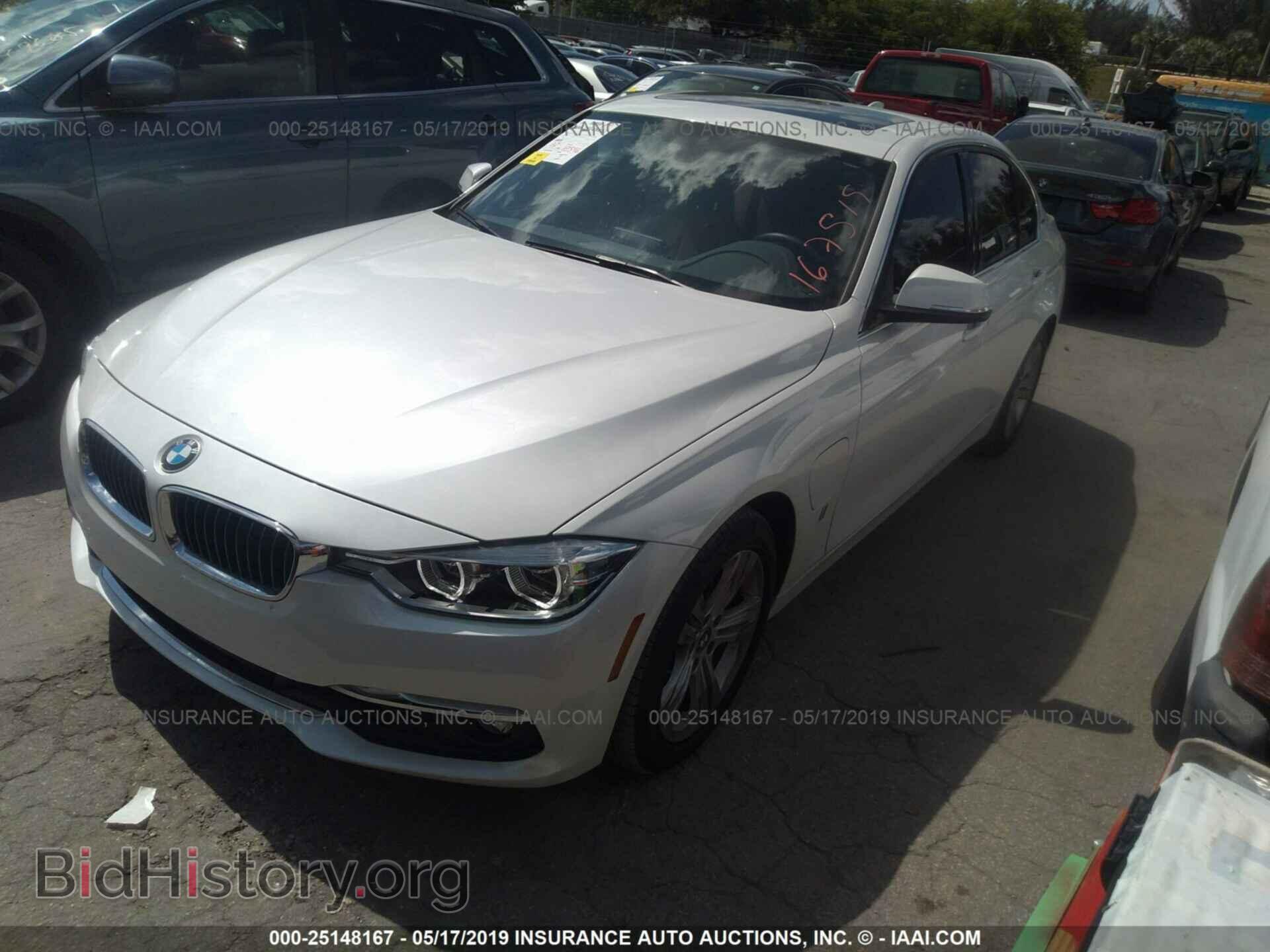 2018 BMW 330E - VIN: WBA8E1C54JA167519 - Фото 2