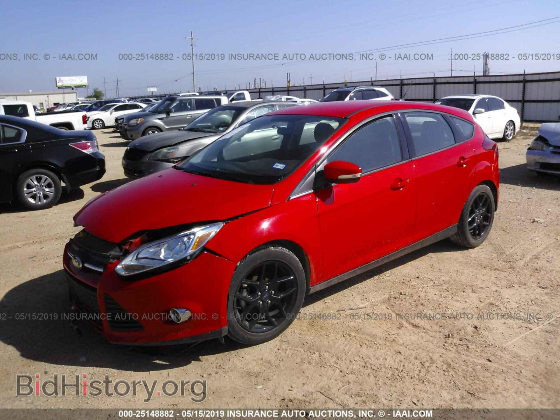 2014 Ford Focus - VIN: 1FADP3K20EL208551 - Photo 2