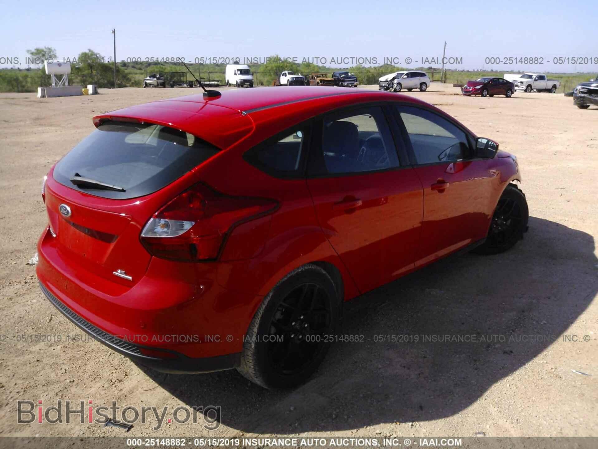 2014 Ford Focus - VIN: 1FADP3K20EL208551 - Photo 4