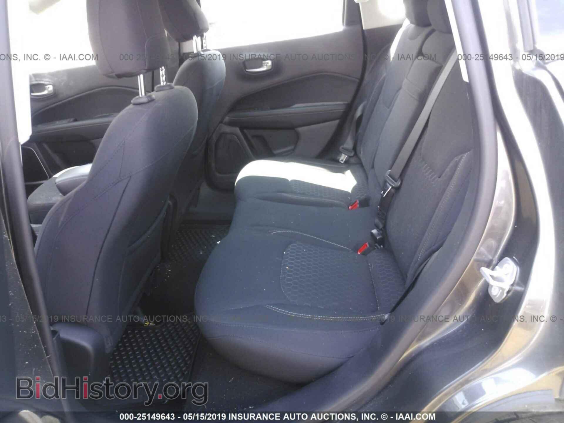 2018 JEEP COMPASS - VIN: 3C4NJDABXJT398543 - Фото 8