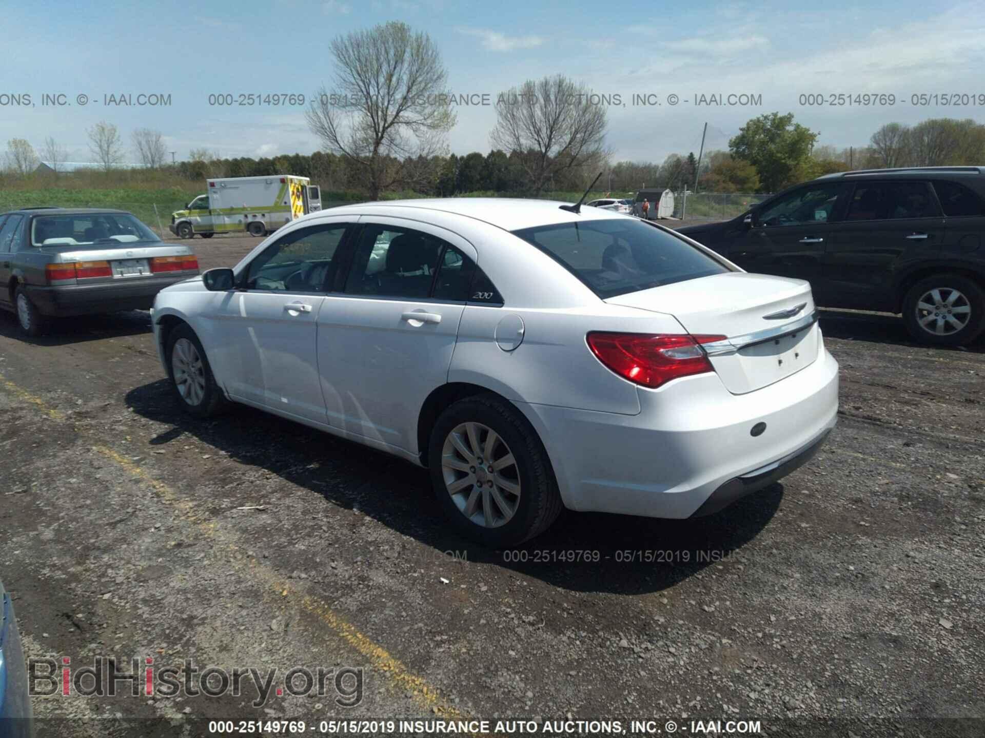 2014 CHRYSLER 200 - VIN: 1C3CCBBB3EN101000 - Фото 3