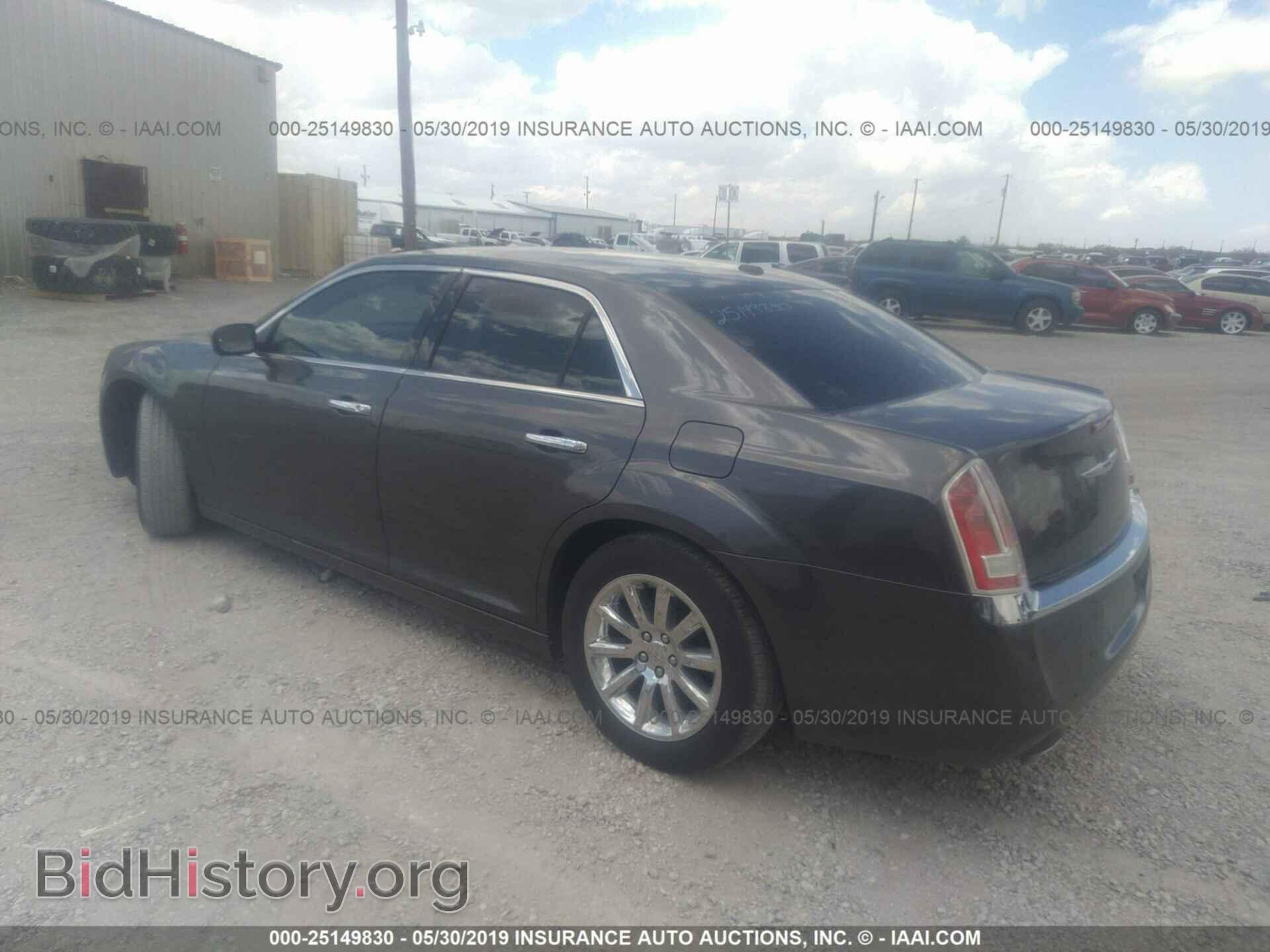 2014 CHRYSLER 300C - VIN: 2C3CCAEG8EH119230 - Фото 3