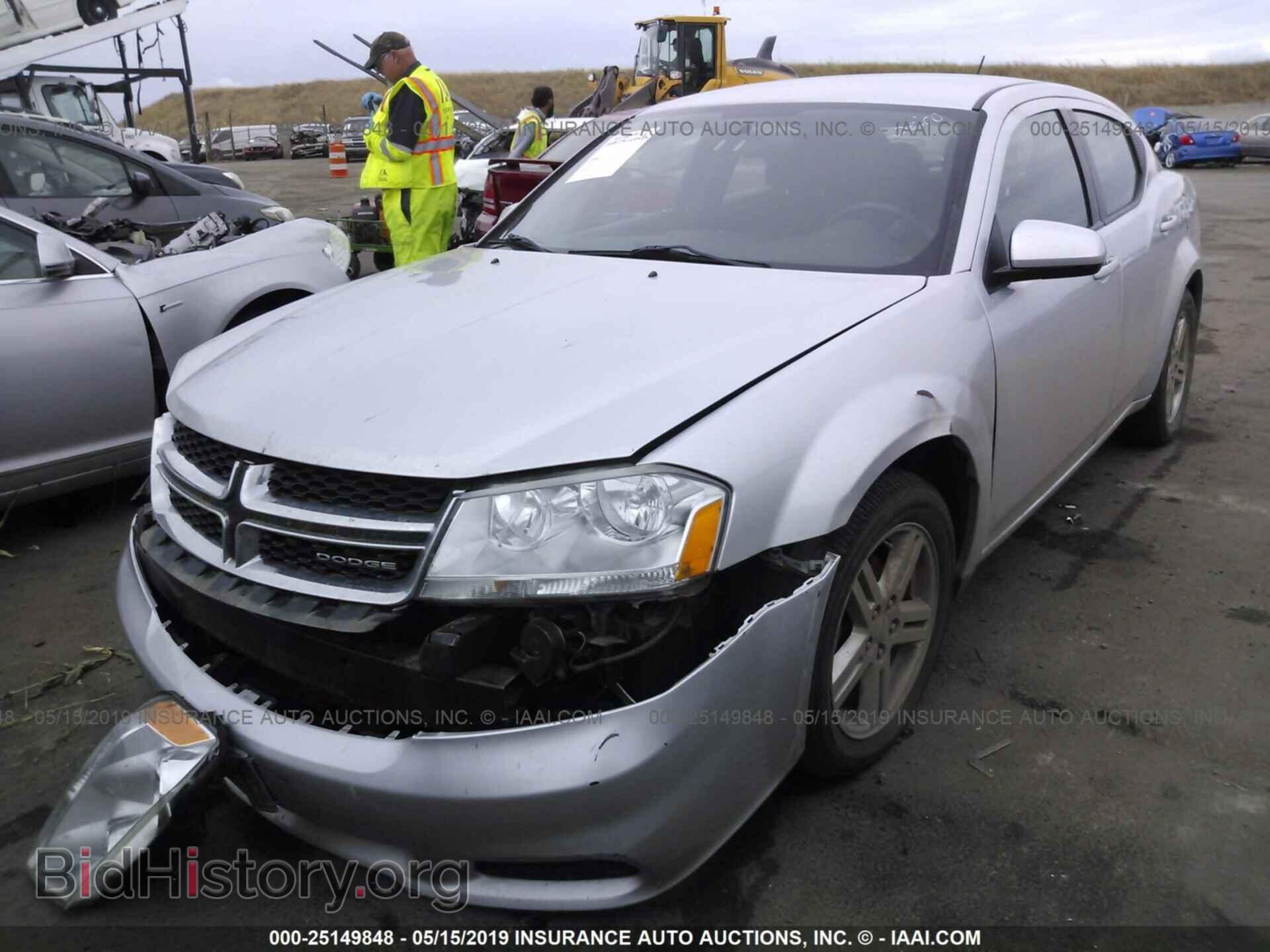 2011 DODGE AVENGER - VIN: 1B3BD1FB1BN579518 - Фото 2