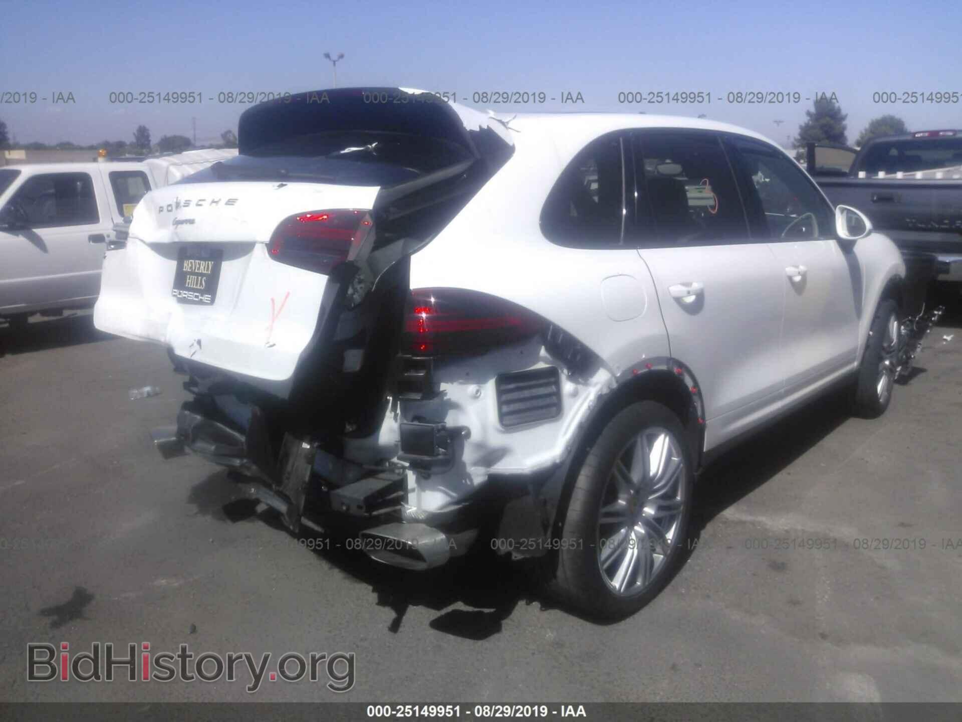 2018 PORSCHE CAYENNE - VIN: WP1AA2A22JKA02365 - Фото 4