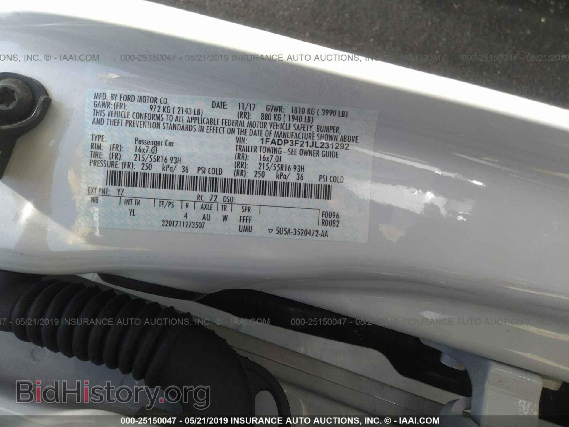 2018 FORD FOCUS - VIN: 1FADP3F21JL231292 - Фото 9