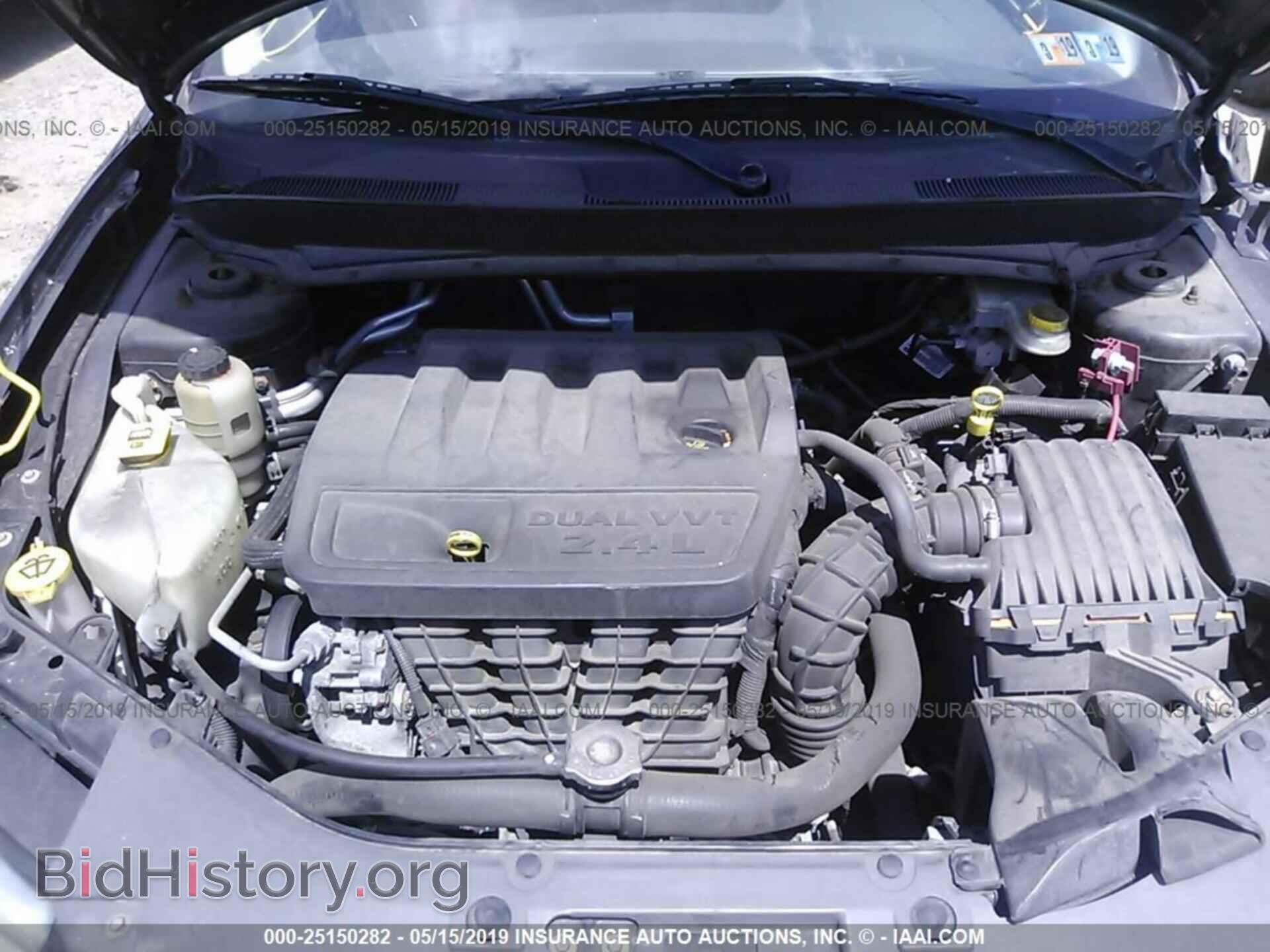 2010 CHRYSLER SEBRING - VIN: 1C3CC5FB2AN140442 - Фото 10