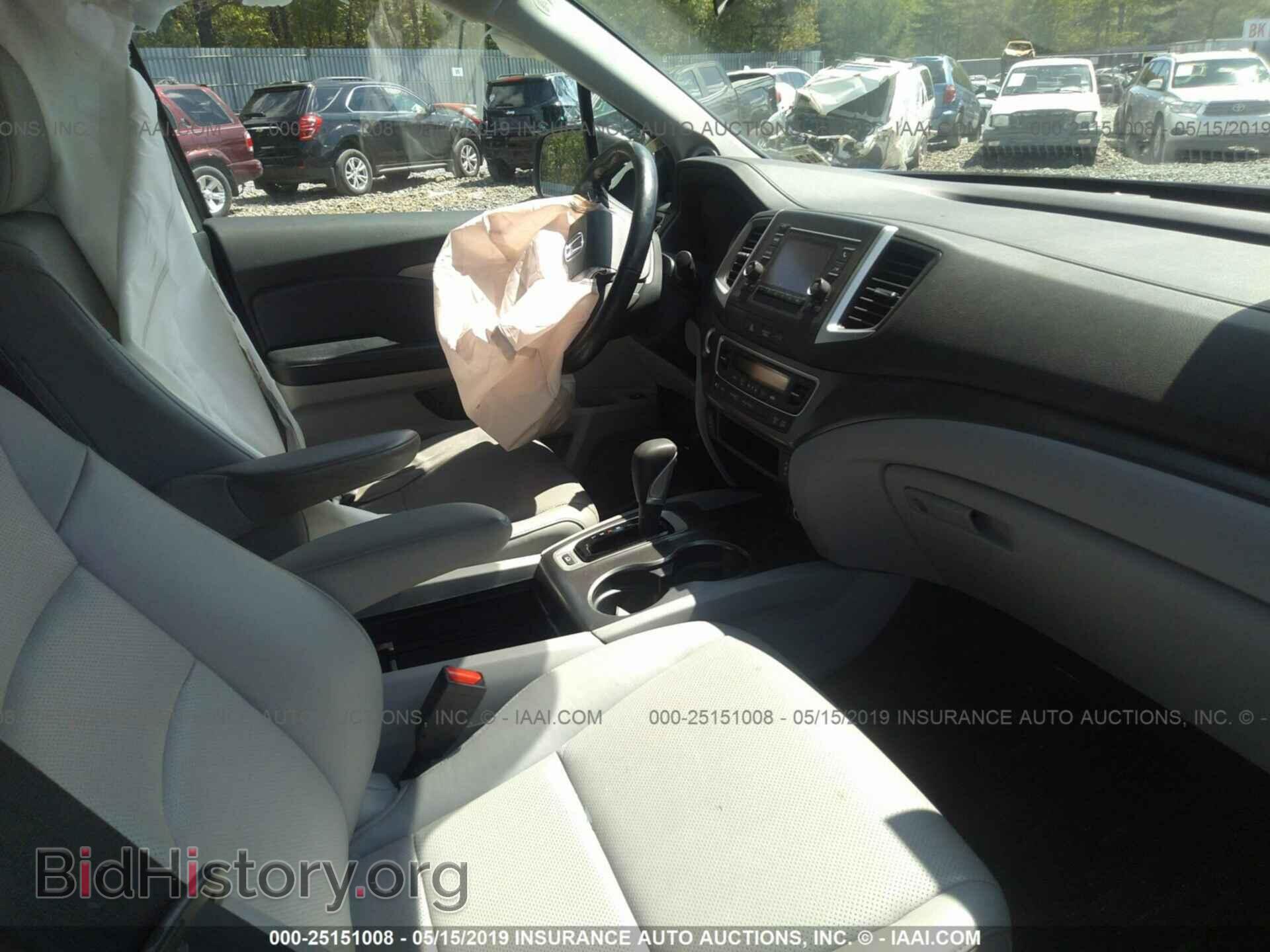 2017 HONDA RIDGELINE - VIN: 5FPYK3F51HB007111 - Фото 5
