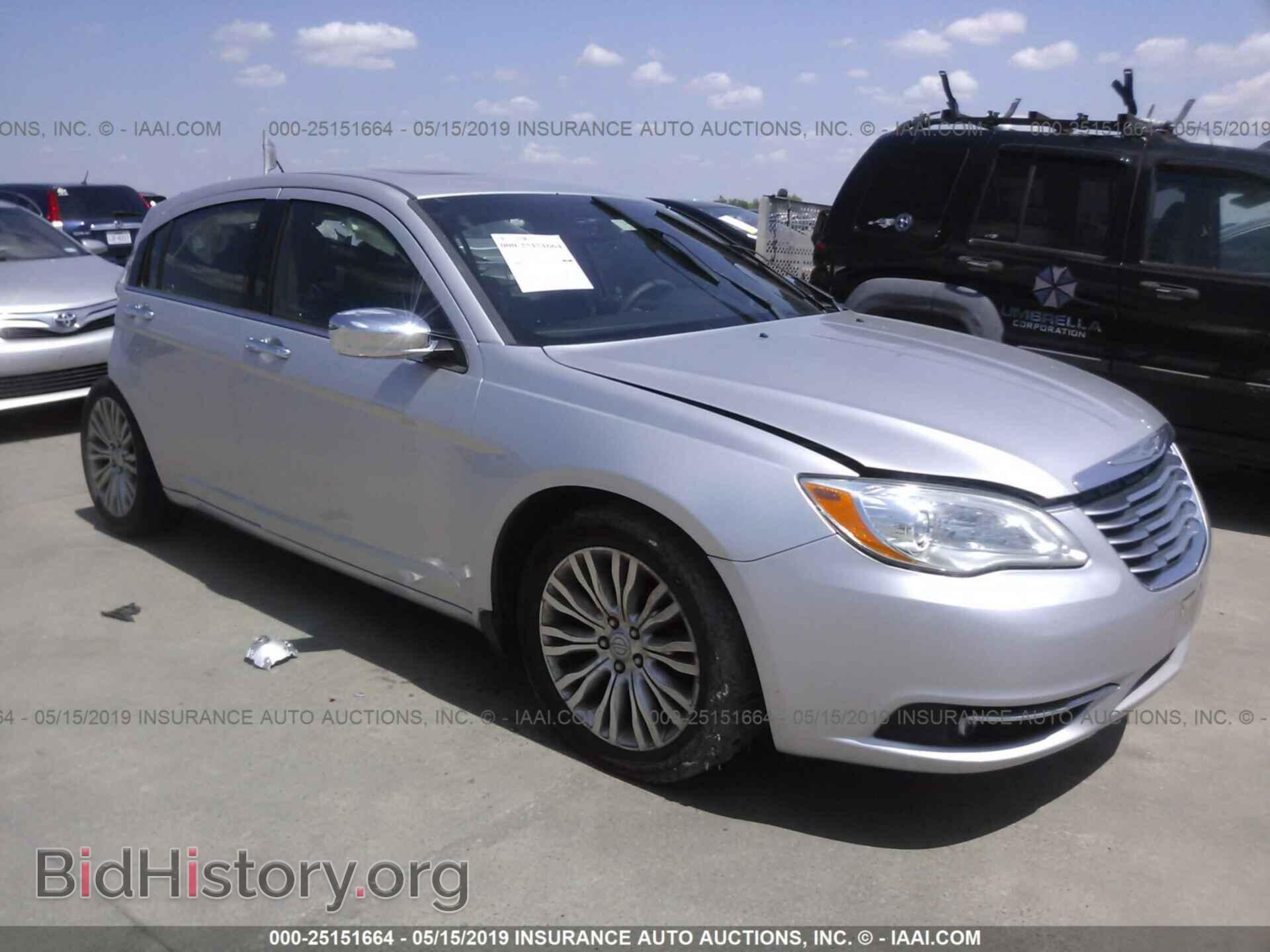 Фотография 1C3CCBCG0CN101740 - CHRYSLER 200 2012