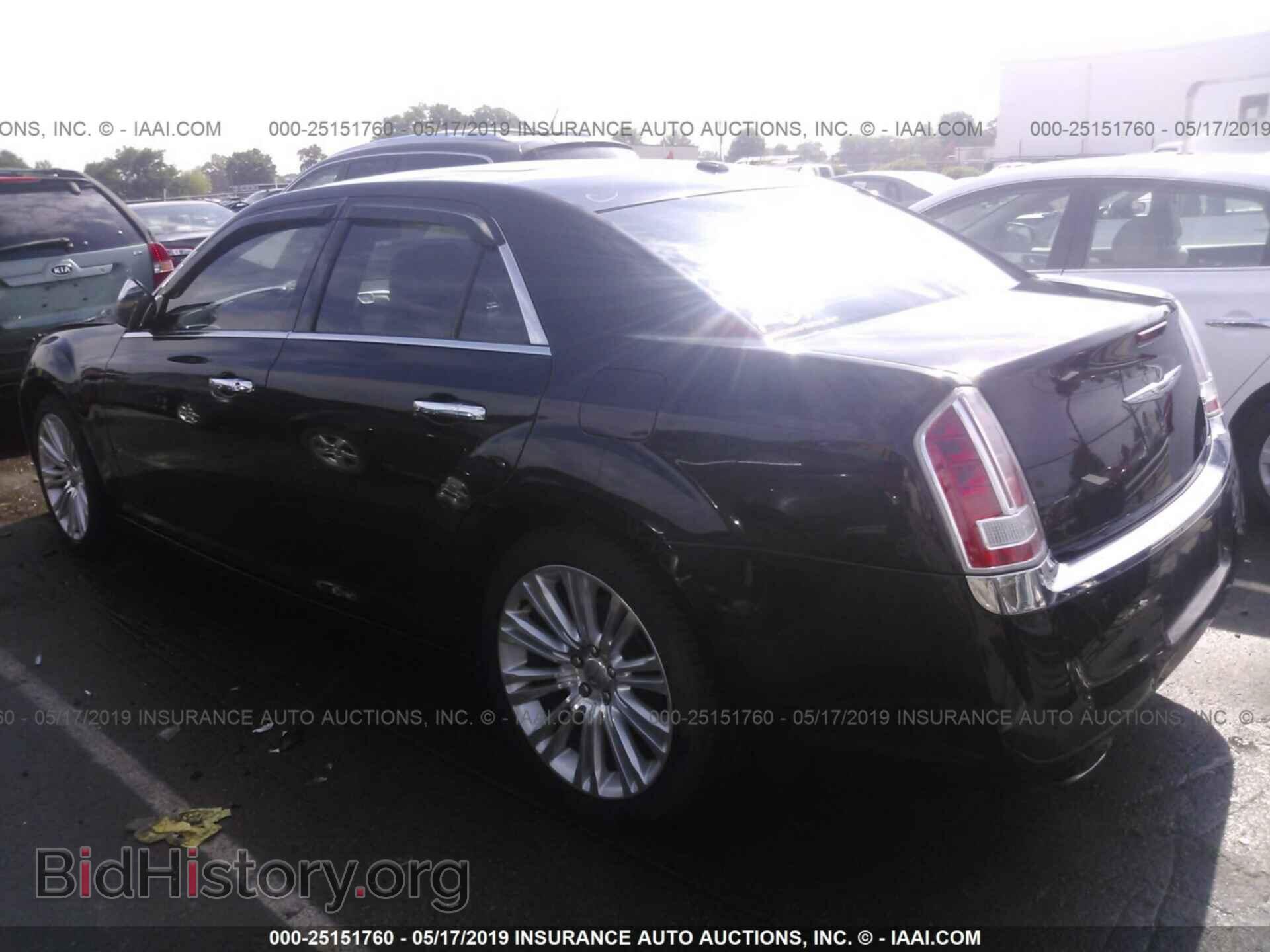 2011 CHRYSLER 300C - VIN: 2C3CA6CTXBH515156 - Фото 3