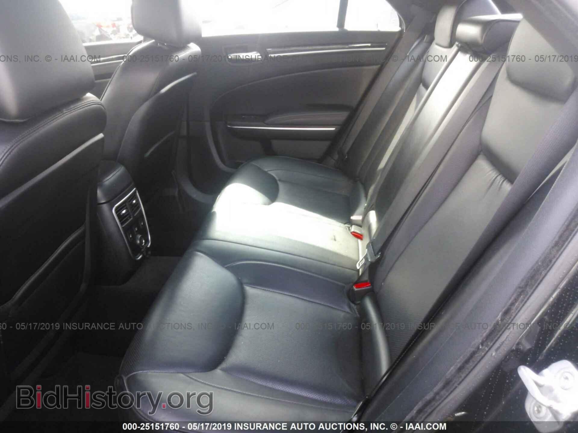 2011 CHRYSLER 300C - VIN: 2C3CA6CTXBH515156 - Фото 8