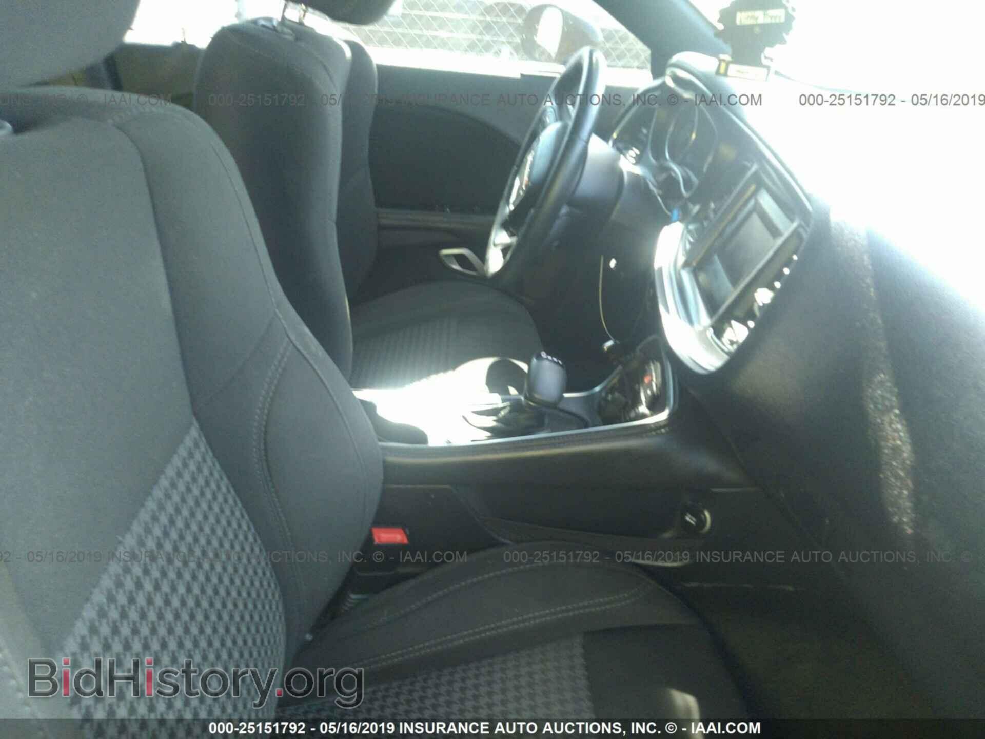 2016 DODGE CHALLENGER - VIN: 2C3CDZAG6GH245106 - Фото 5