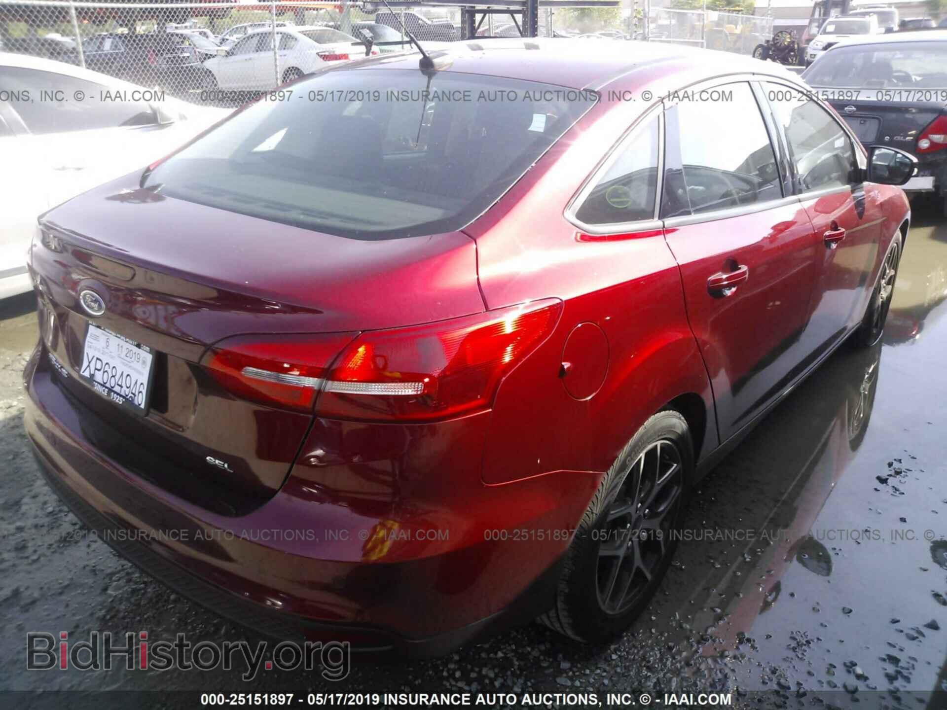 2017 FORD FOCUS - VIN: 1FADP3H2XHL305610 - Фото 4