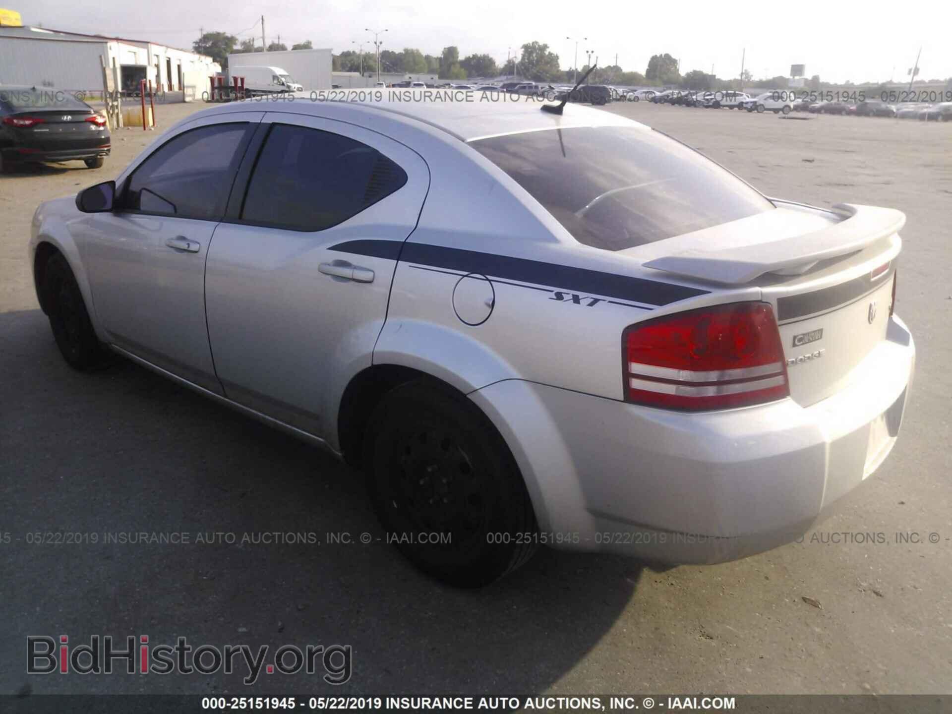 2010 DODGE AVENGER - VIN: 1B3CC4FB2AN220962 - Photo 3