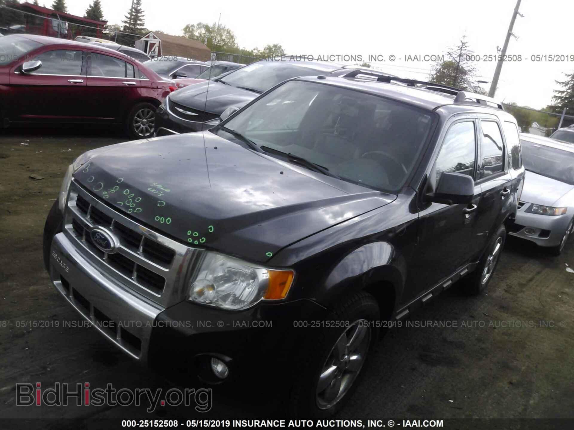 2011 FORD ESCAPE - VIN: 1FMCU9EG5BKA92012 - Photo 2