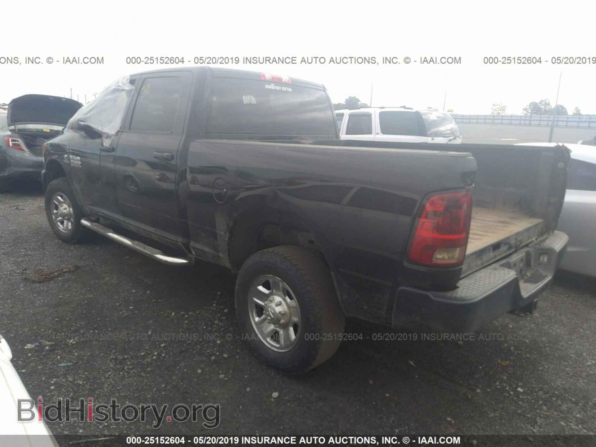 2014 RAM 2500 - VIN: 3C6UR5CL0EG106968 - Photo 3