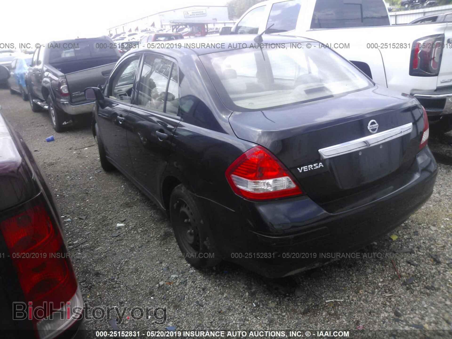 2009 NISSAN VERSA - VIN: 3N1BC11E19L484389 - Фото 3
