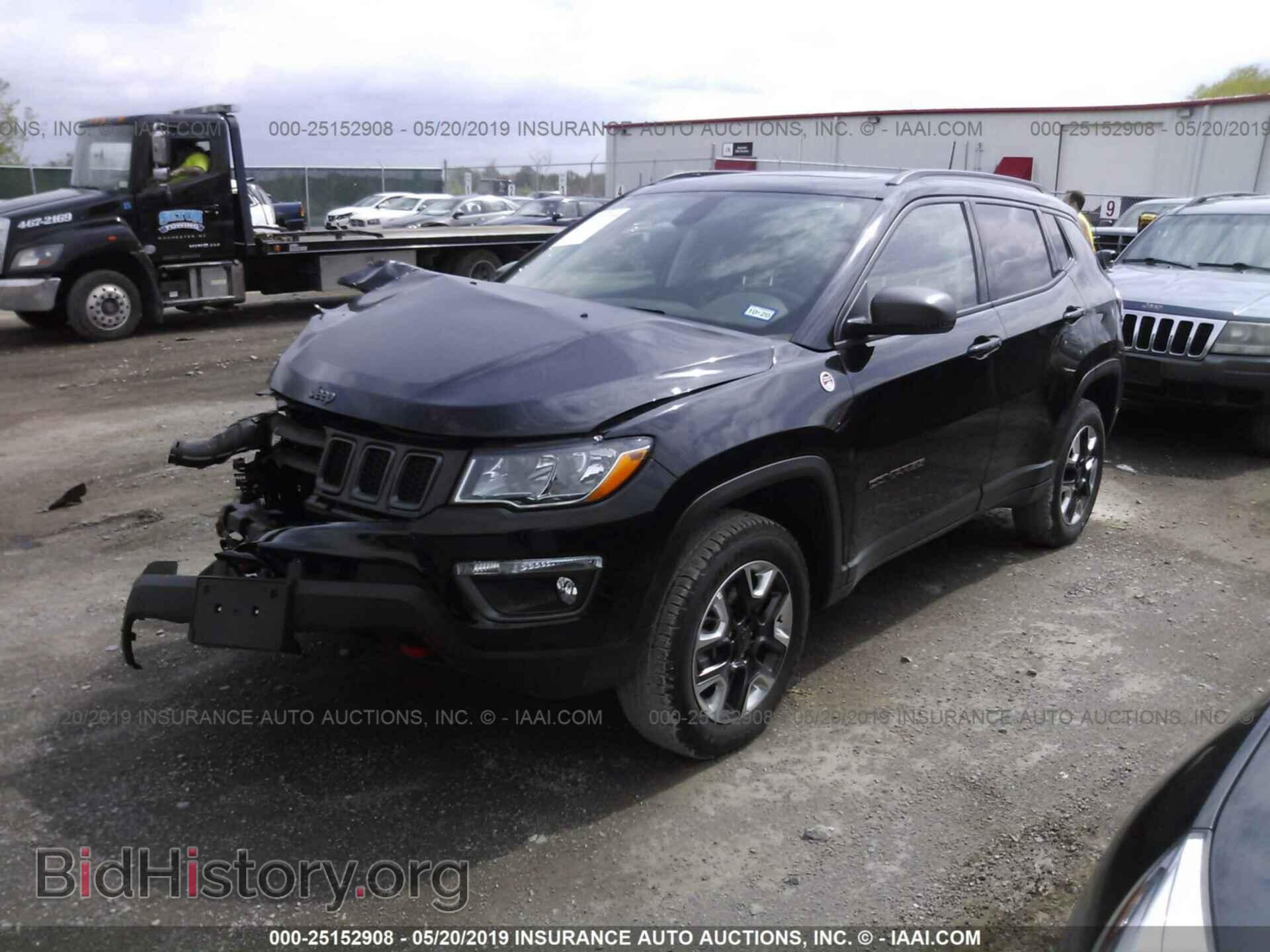 2018 JEEP COMPASS - VIN: 3C4NJDDB6JT190459 - Photo 2