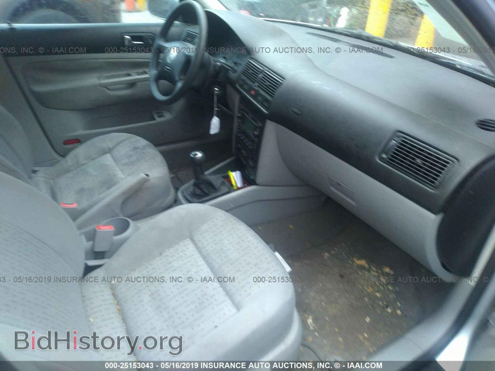 2004 VOLKSWAGEN GOLF - VIN: 9BWFR61J044042585 - Фото 5