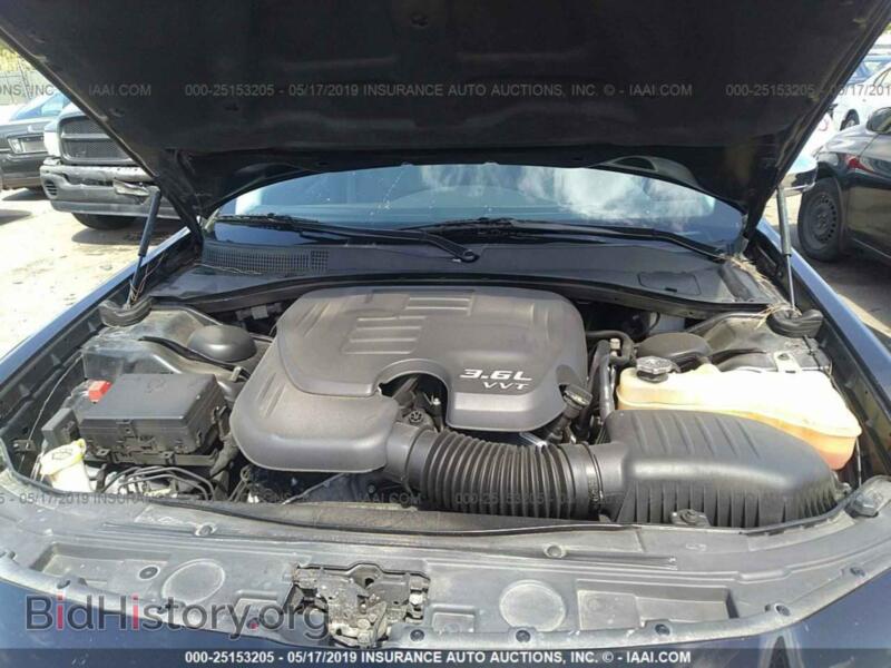 2016 Chrysler 300C (VIN 2C3CCAEG7GH141898) — photo 10 of 10