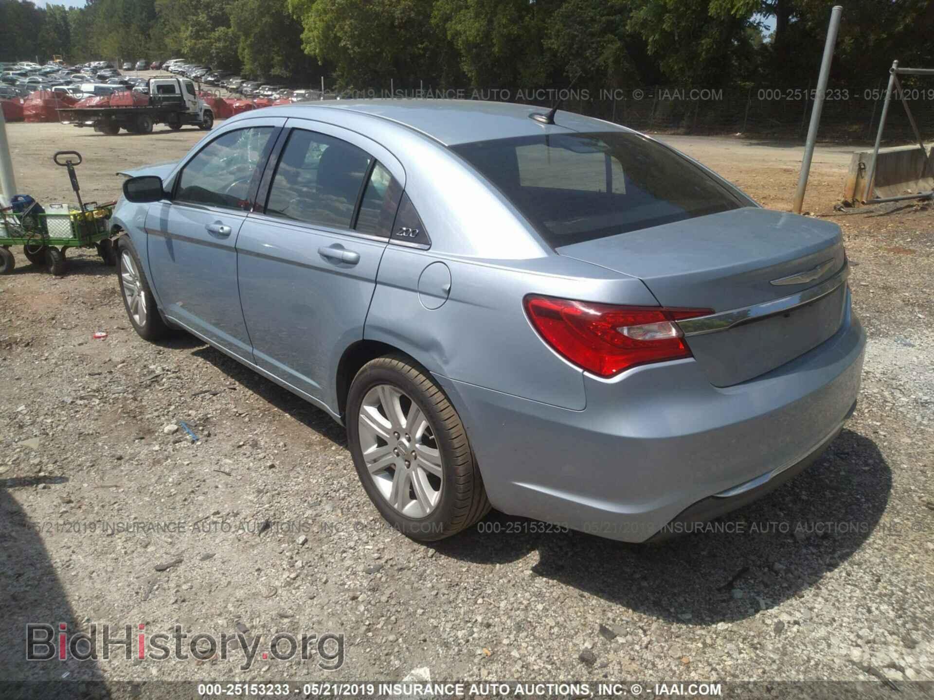 2013 CHRYSLER 200 - VIN: 1C3CCBBB5DN573830 - Фото 3