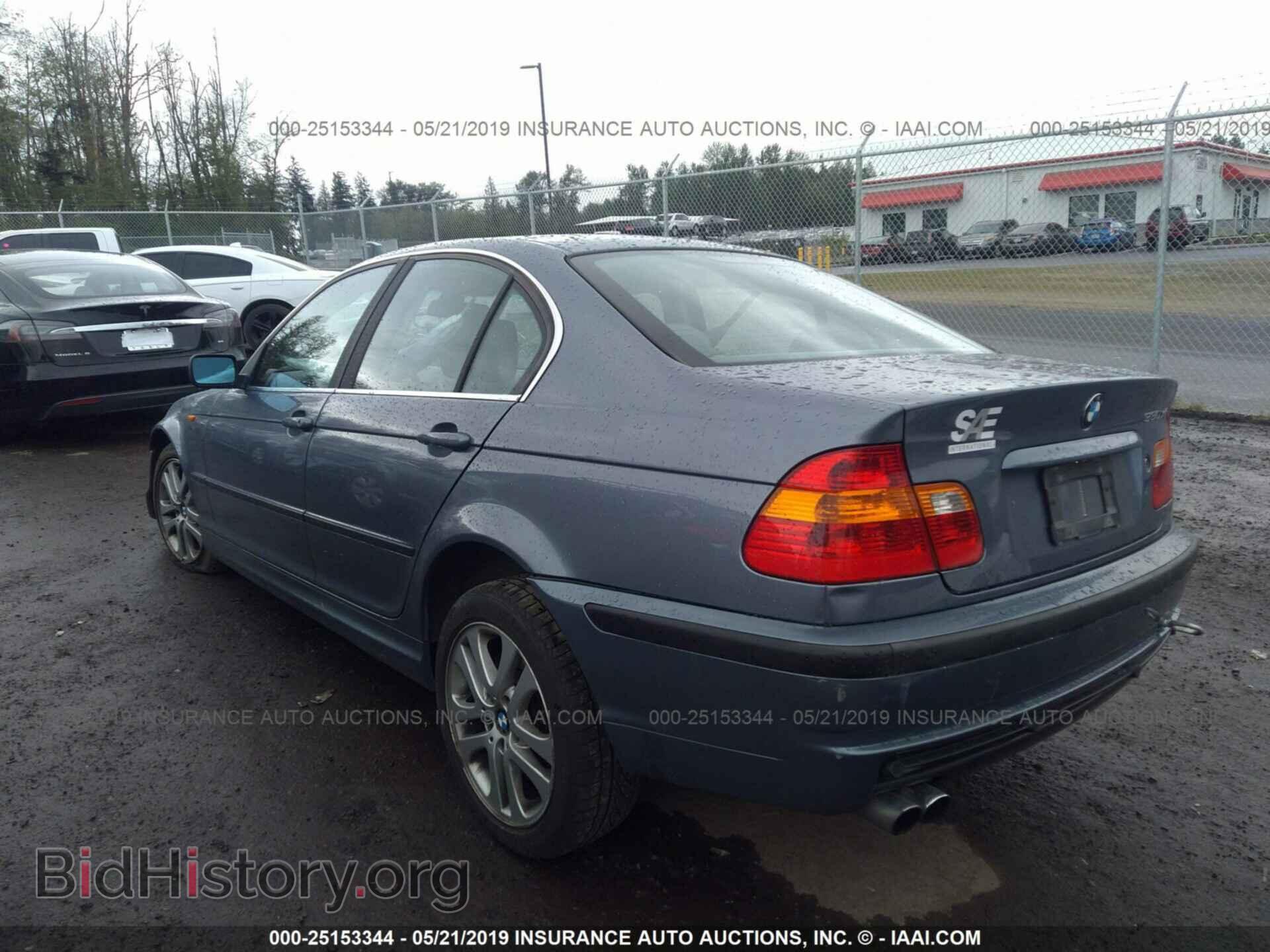 2002 BMW 330 - VIN: WBAEW53402PG18980 - Фото 3