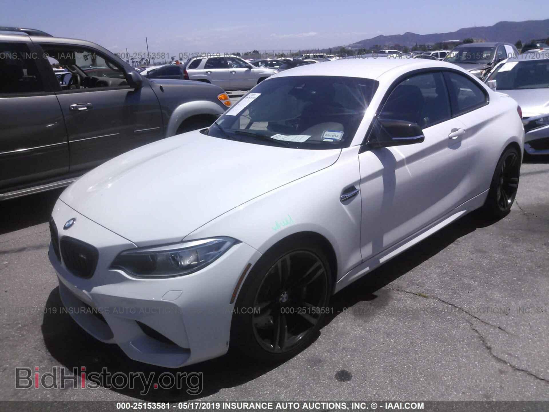 2017 BMW M2 - VIN: WBS1H9C37HV888650 - Фото 2