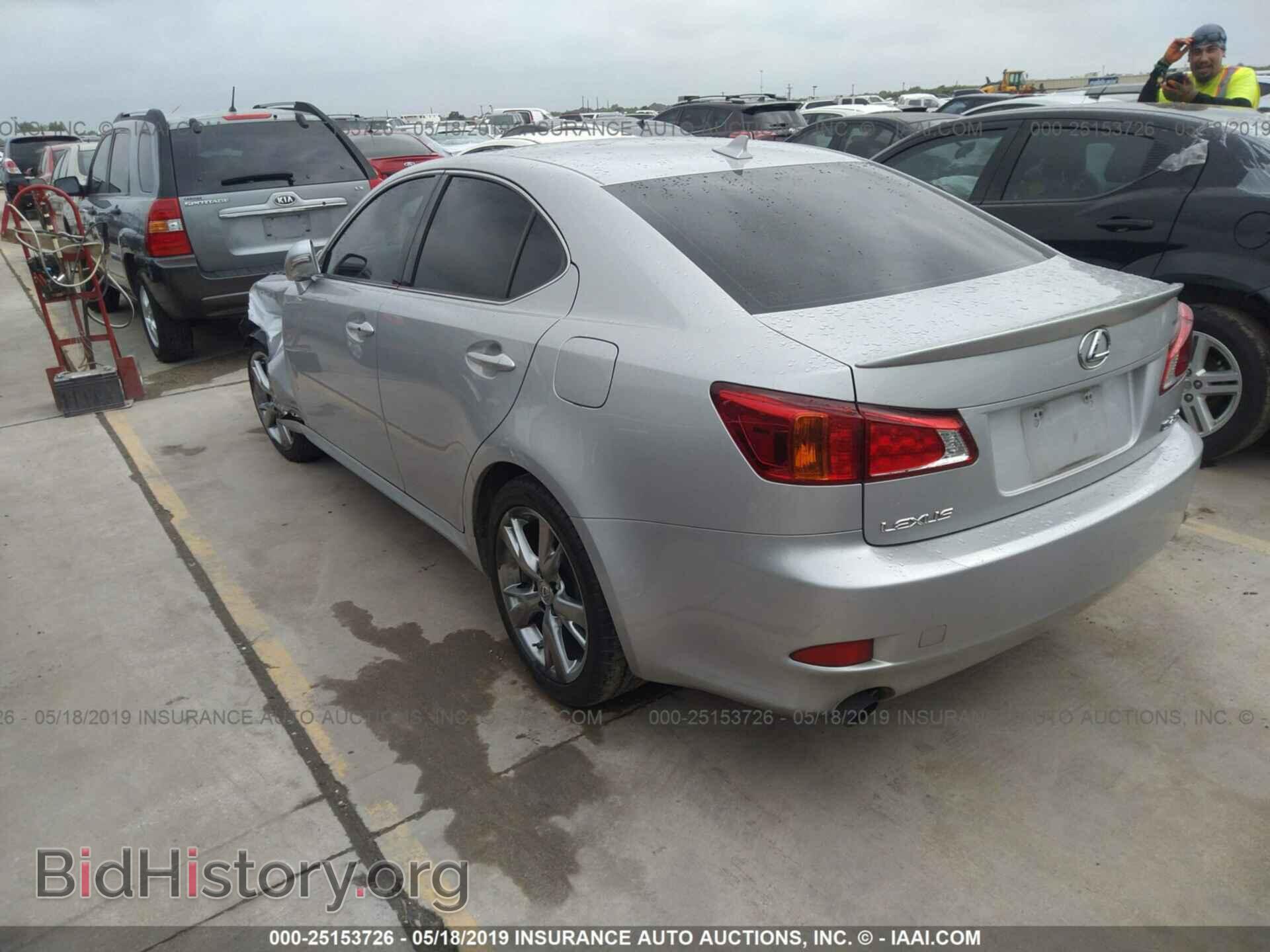 2010 LEXUS IS - VIN: JTHBF5C2XA5111997 - Photo 3