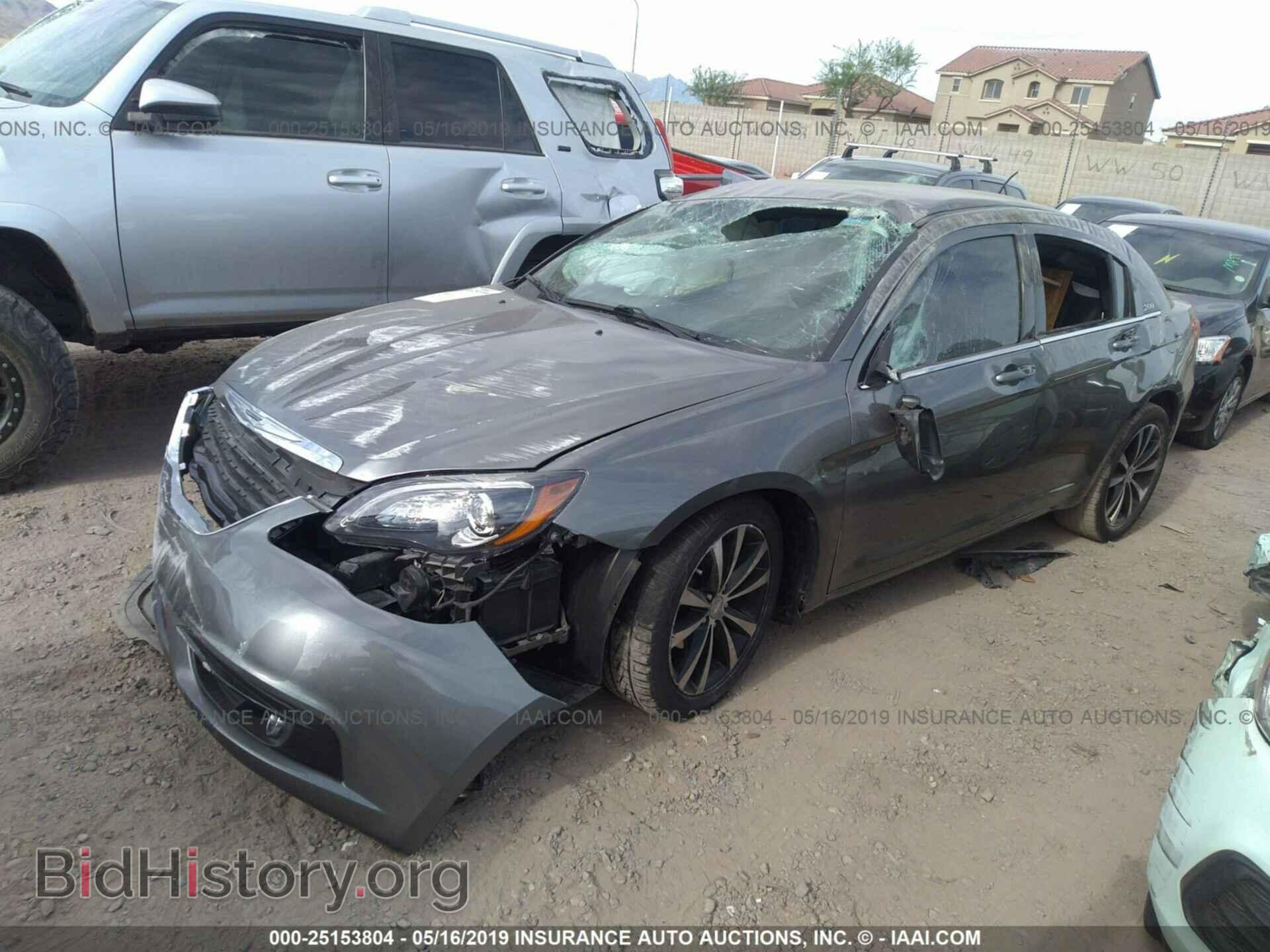 2012 CHRYSLER 200 - VIN: 1C3CCBBG3CN249947 - Фото 2