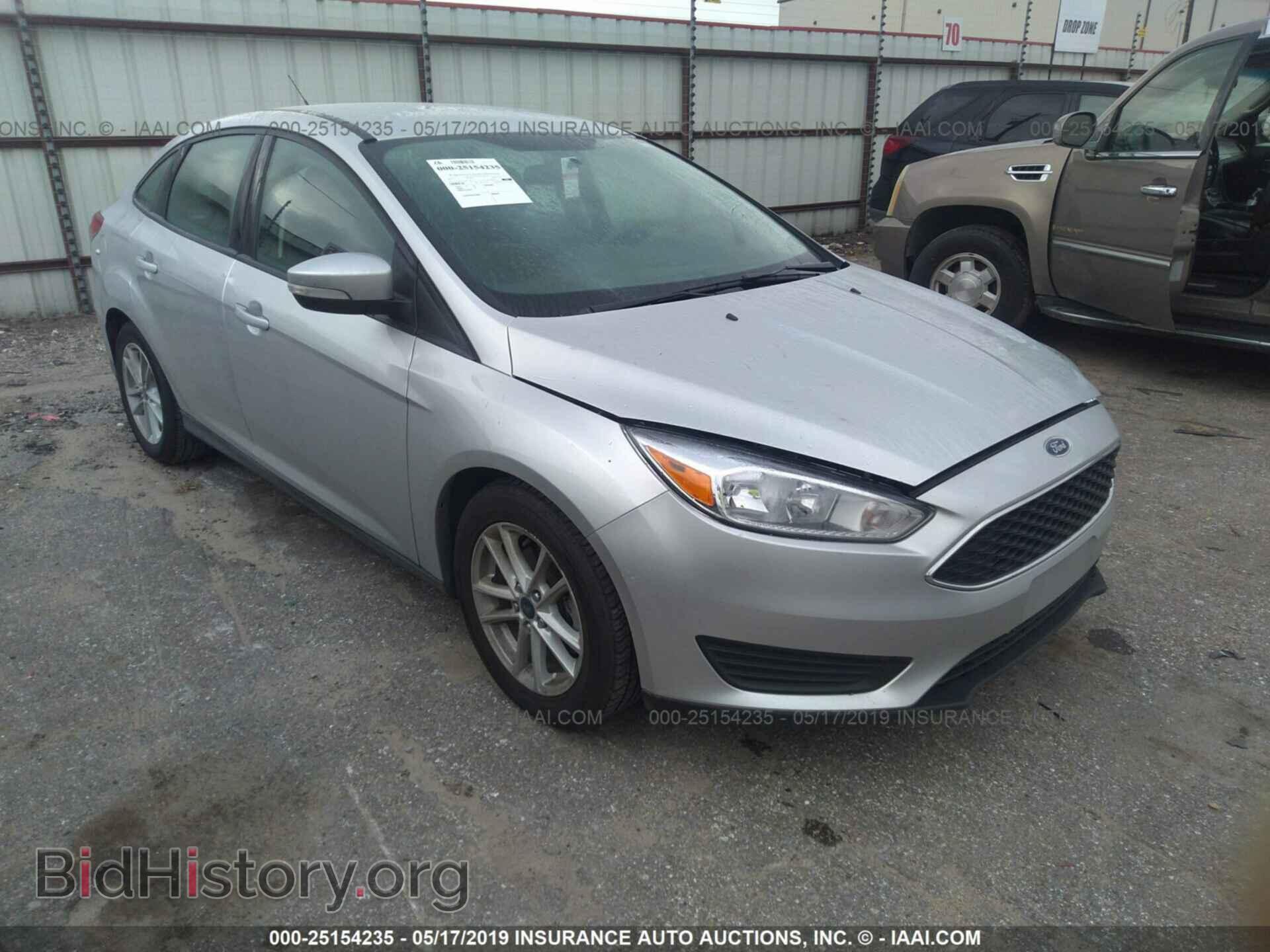 Photo 1FADP3F2XHL224075 - FORD FOCUS 2017