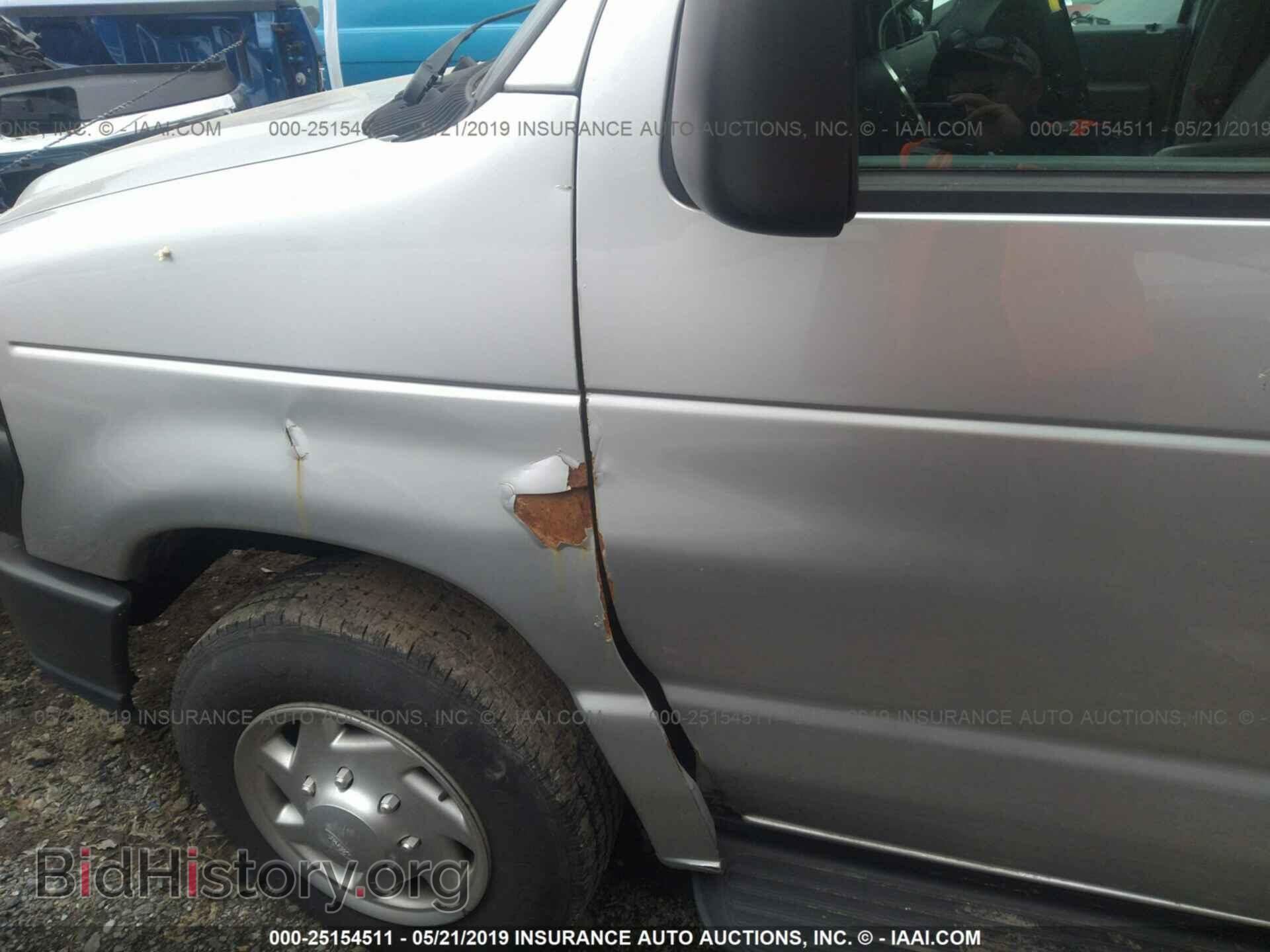 2011 FORD ECONOLINE - VIN: 1FBNE3BL7BDB32138 - Фото 6