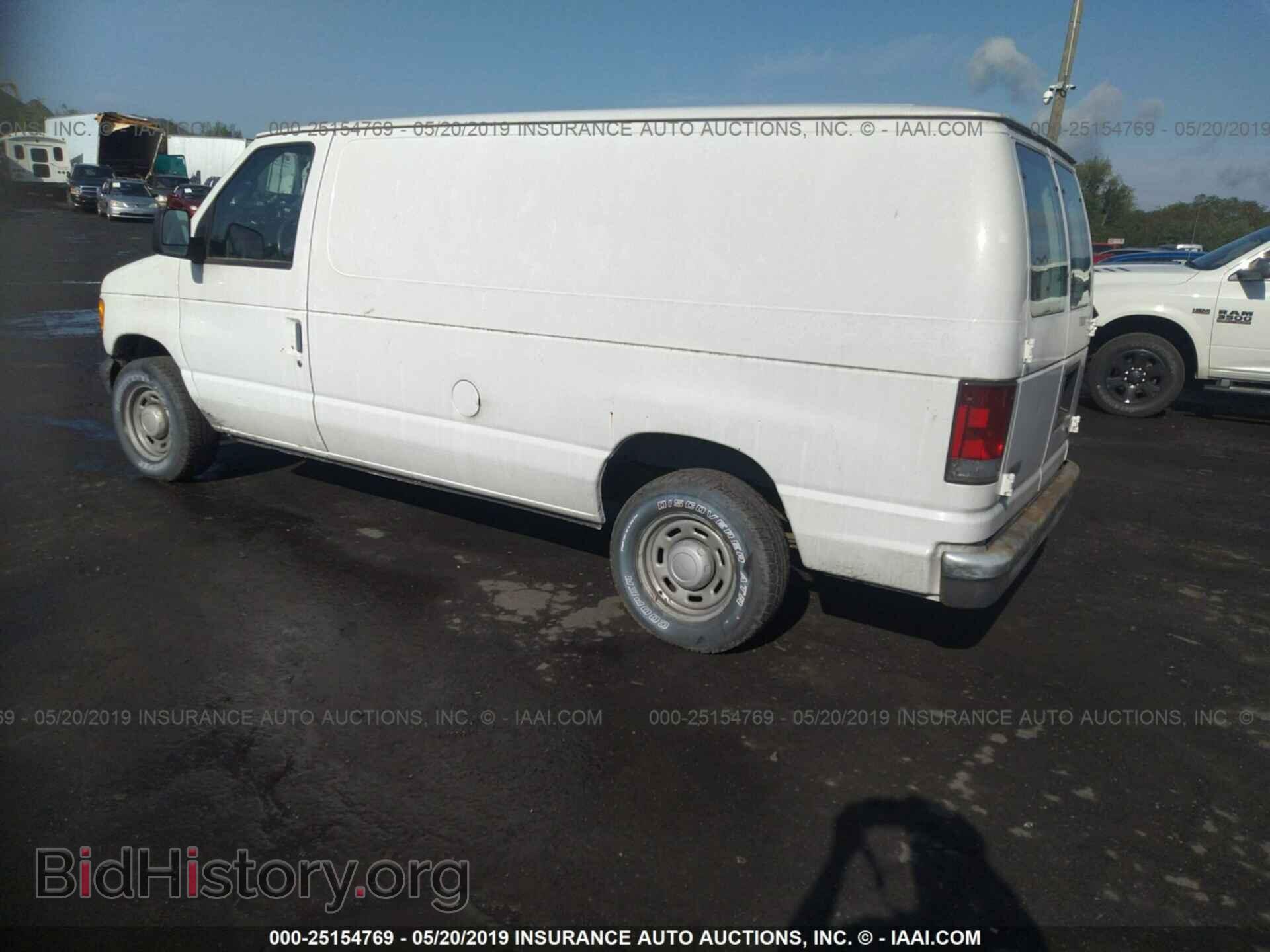 2005 FORD ECONOLINE - VIN: 1FTRE14W75HB23266 - Фото 3