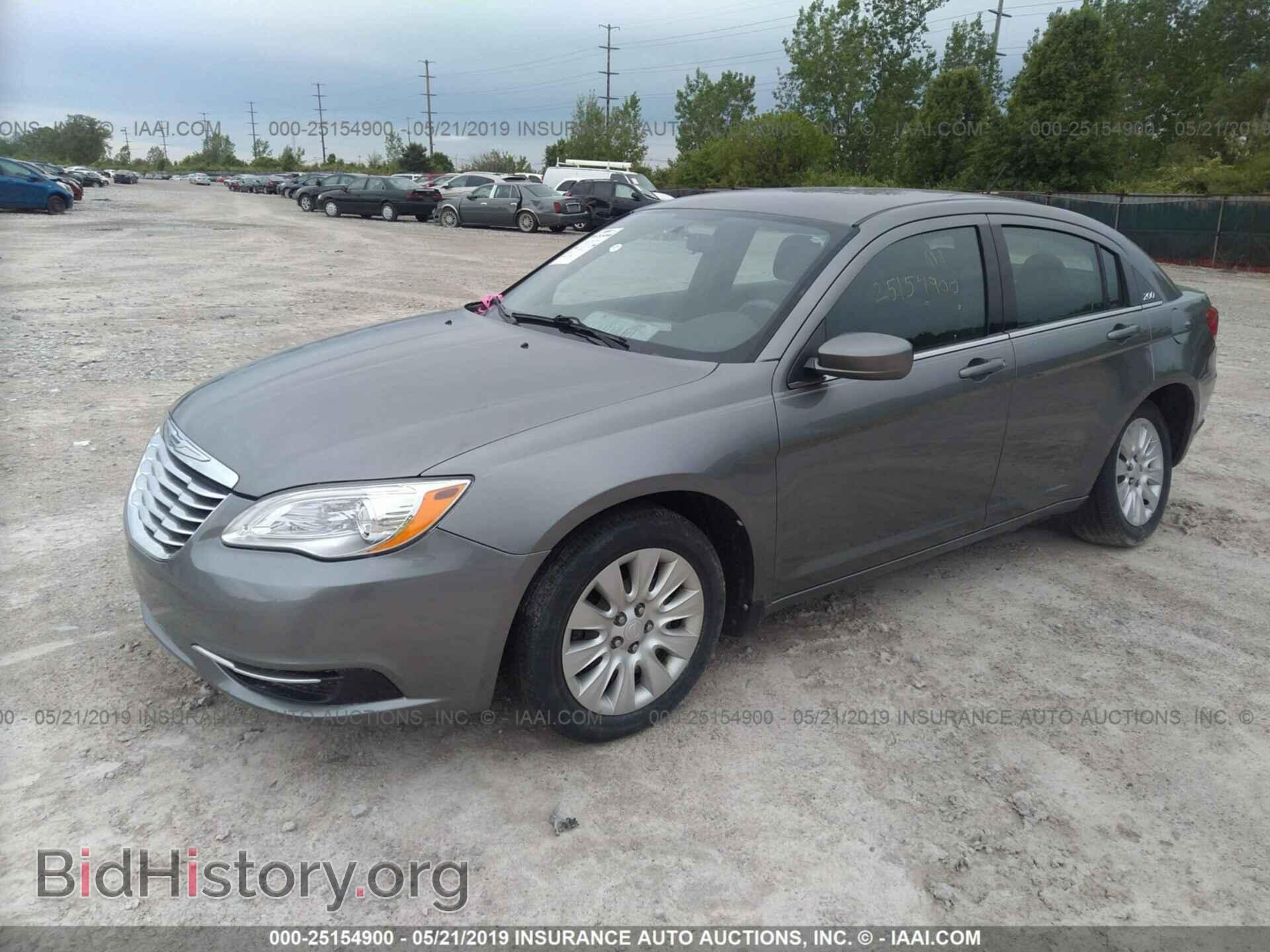 2012 CHRYSLER 200 - VIN: 1C3CCBAB6CN113835 - Фото 2