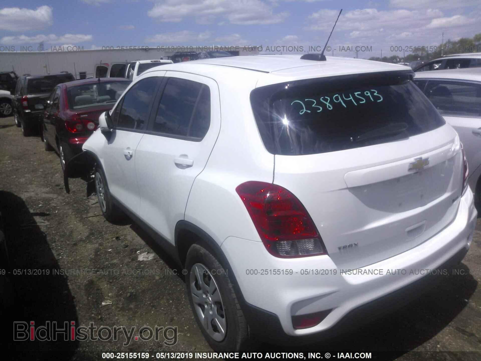2017 CHEVROLET TRAX - VIN: 3GNCJKSB3HL288462 - Фото 3