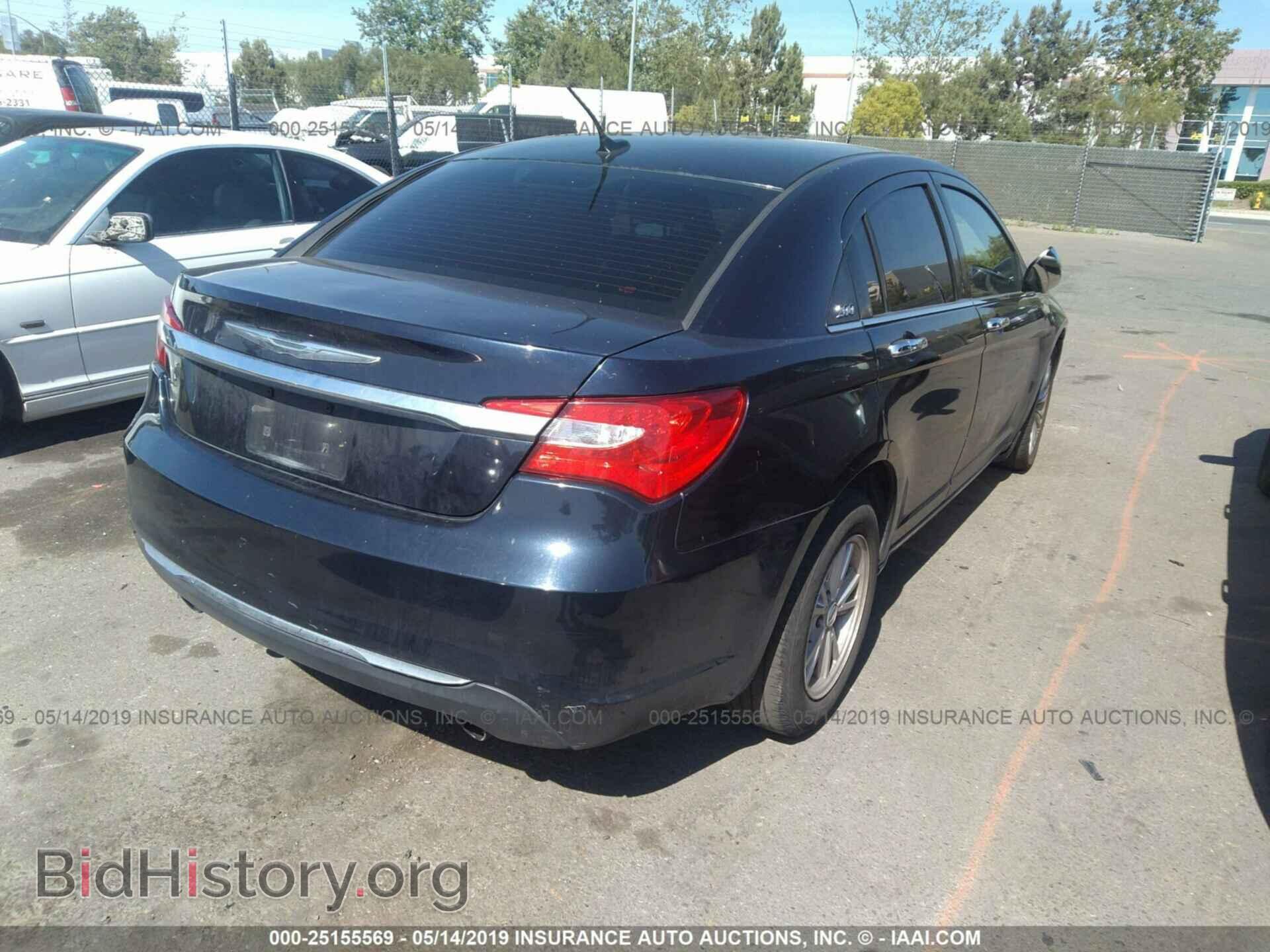 2011 CHRYSLER 200 - VIN: 1C3BC2FG4BN595283 - Фото 4