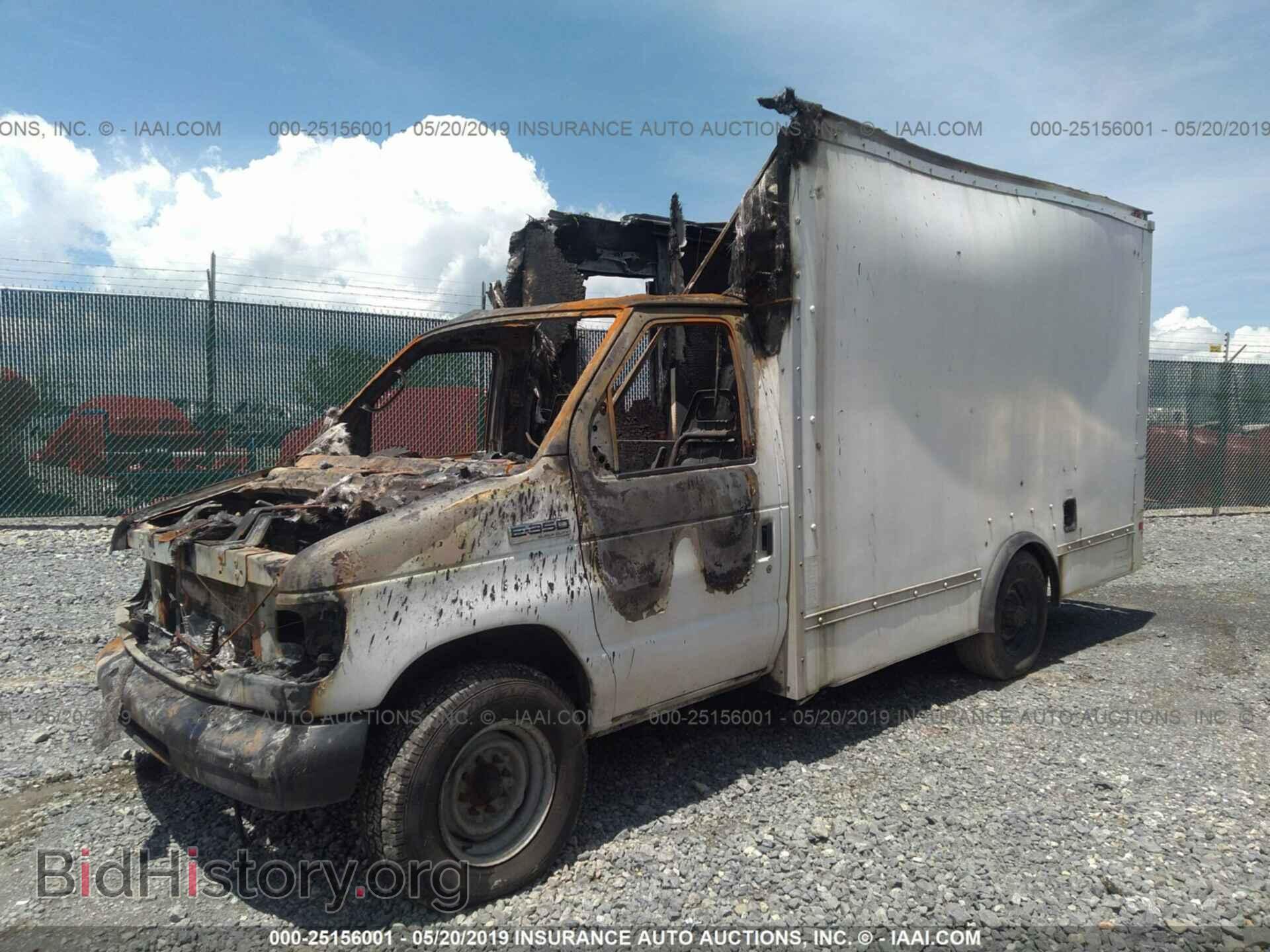 2007 FORD ECONOLINE - VIN: 1FDSE35P97DA27018 - Фото 2