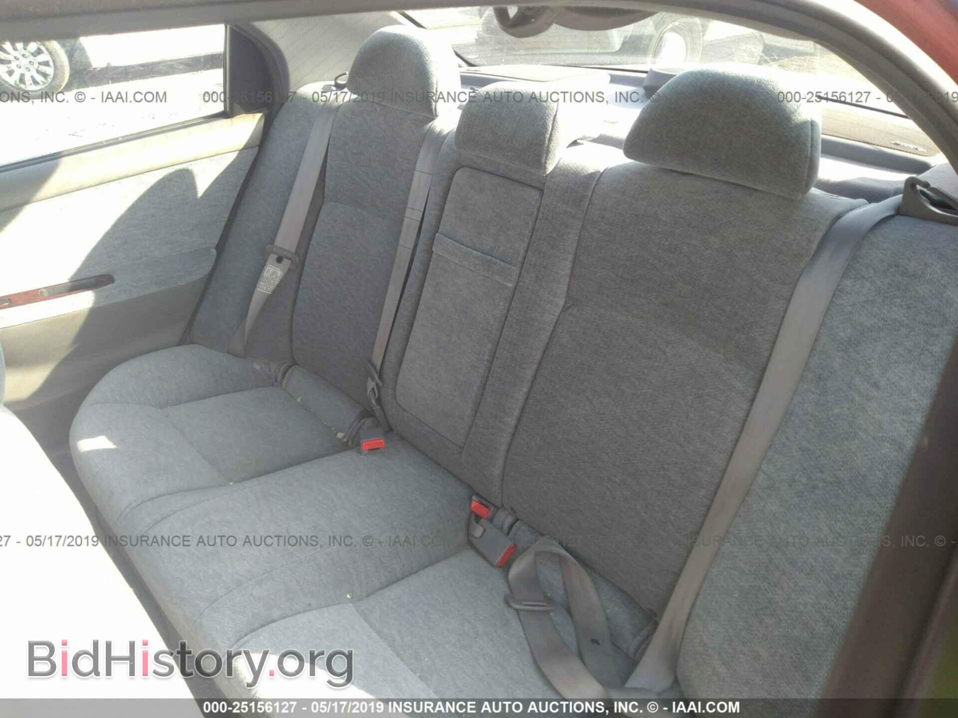 2005 KIA OPTIMA - VIN: KNAGD126855401233 - Photo 8