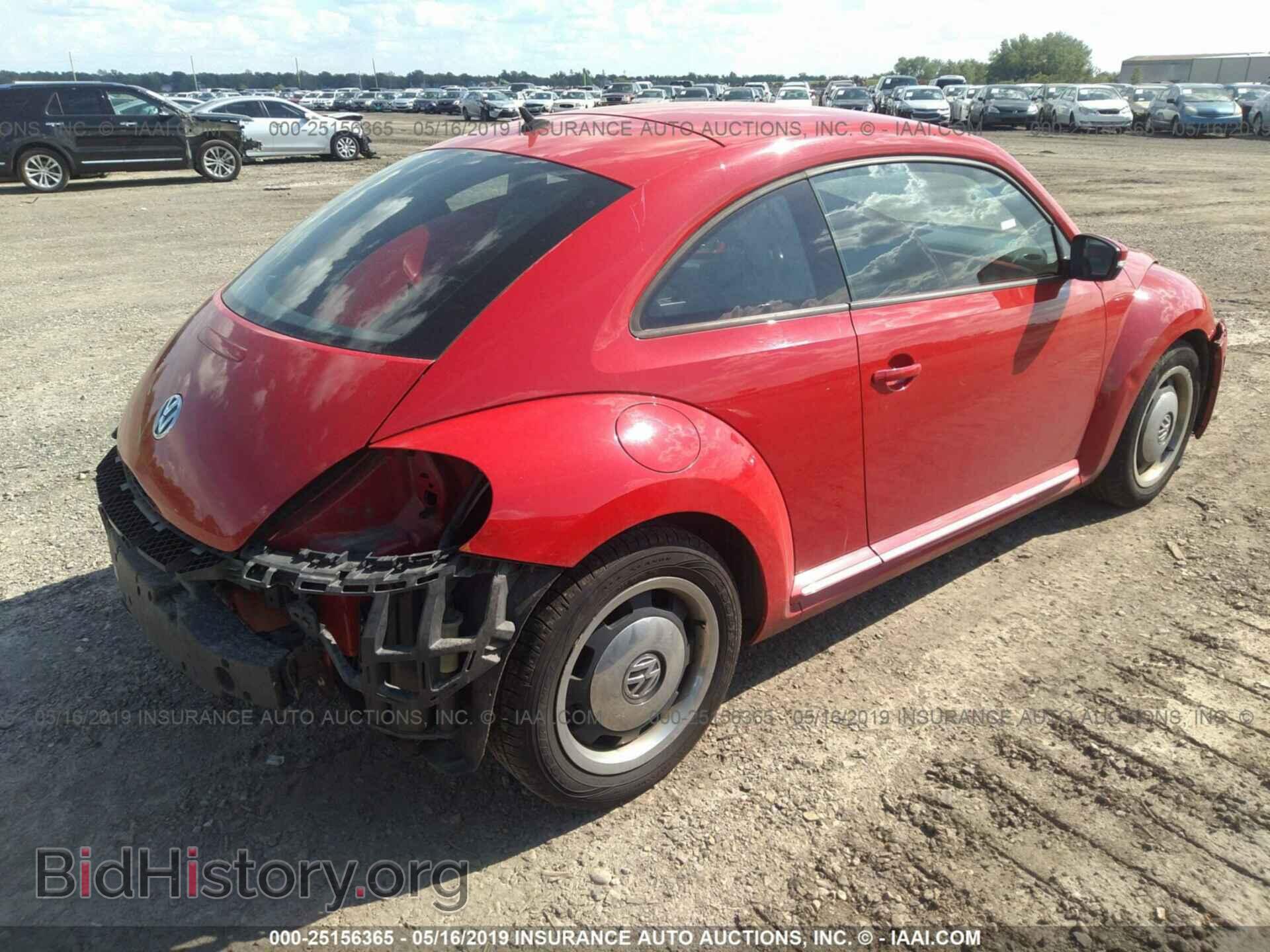 2012 VOLKSWAGEN BEETLE - VIN: 3VWJP7AT4CM628112 - Фото 4