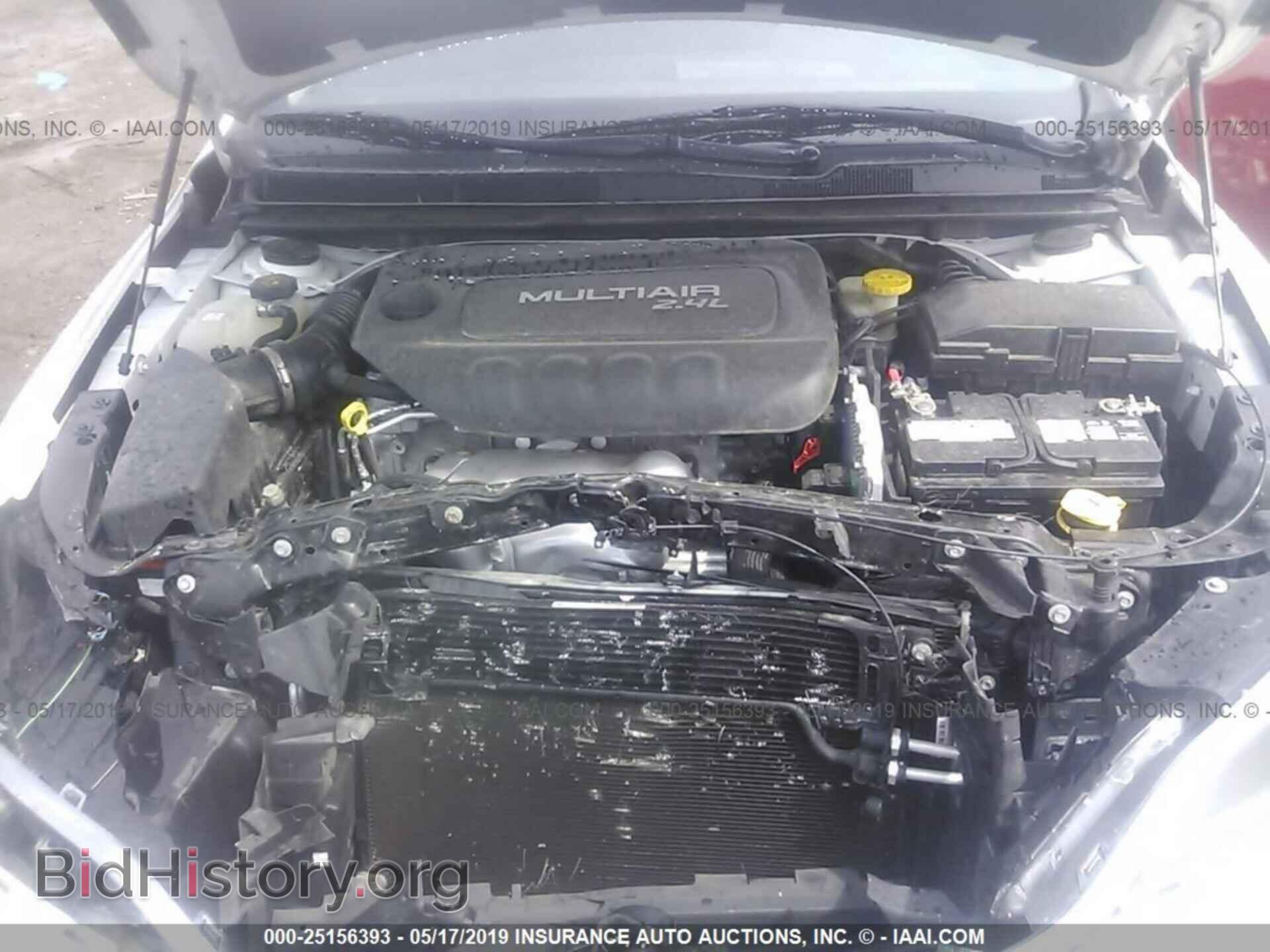 2016 CHRYSLER 200 - VIN: 1C3CCCAB2GN102648 - Фото 10