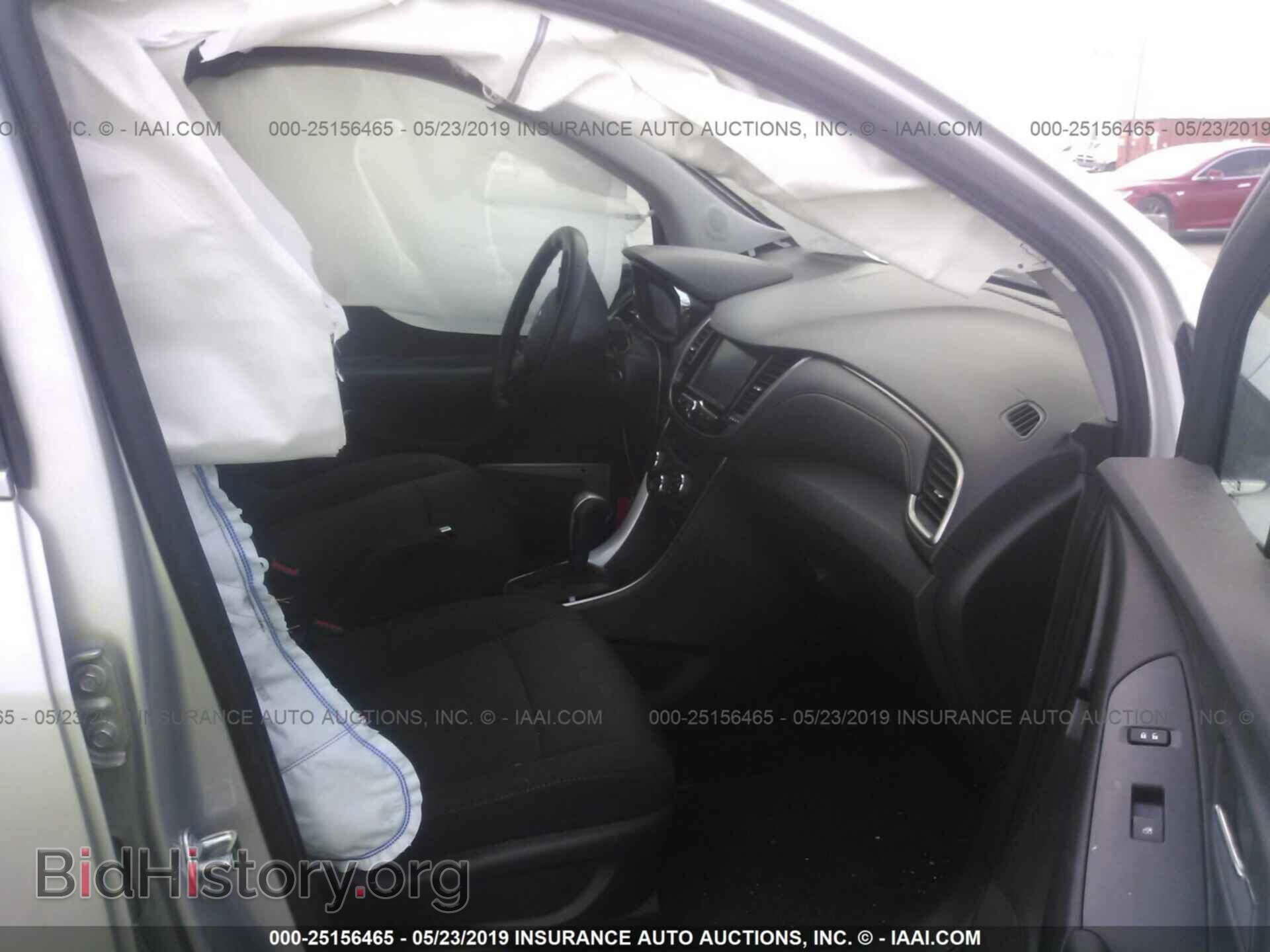 2017 CHEVROLET TRAX - VIN: 3GNCJPSB5HL131304 - Фото 5