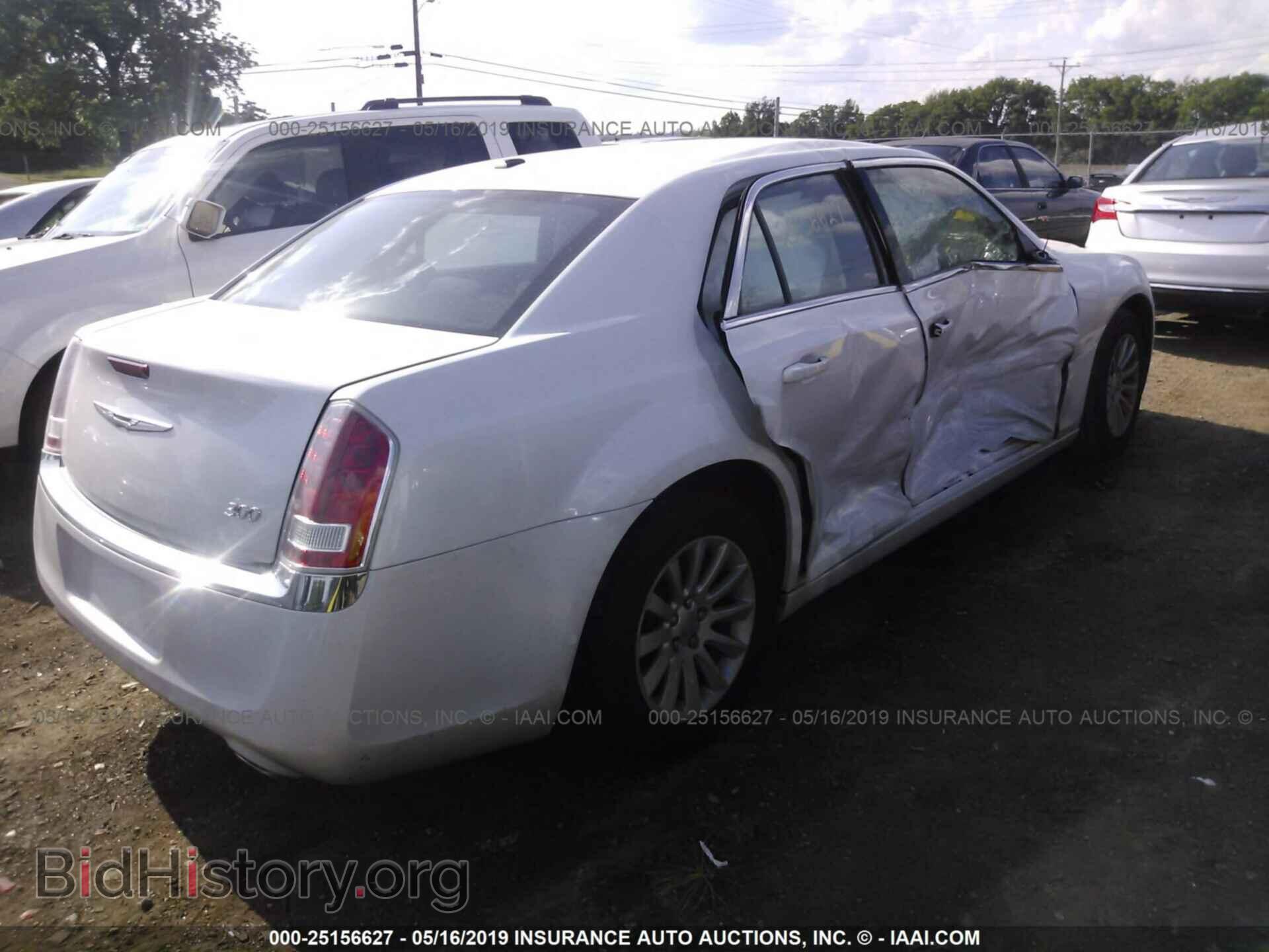 2012 CHRYSLER 300 - VIN: 2C3CCAAG3CH312601 - Фото 4