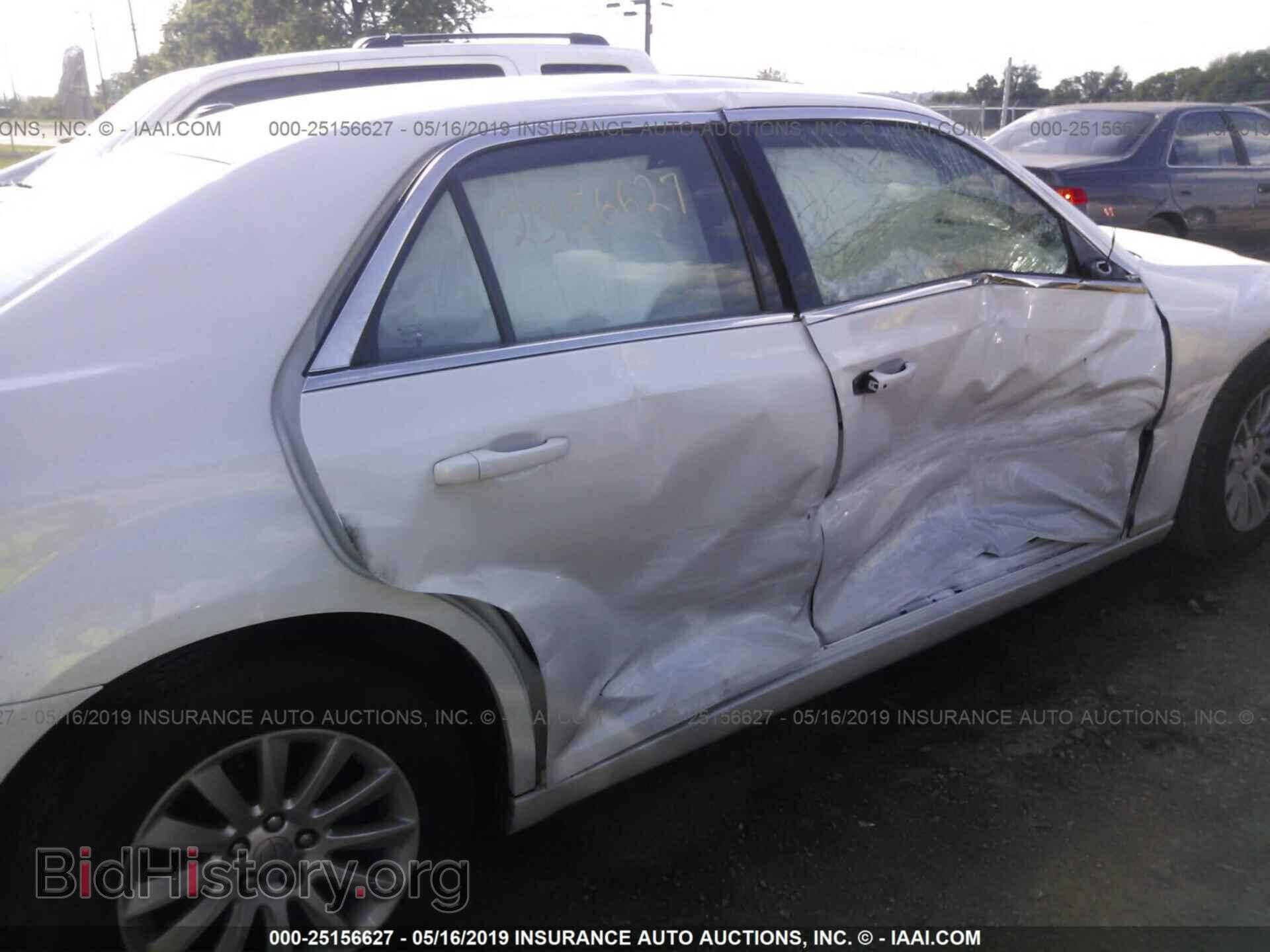 2012 CHRYSLER 300 - VIN: 2C3CCAAG3CH312601 - Фото 6