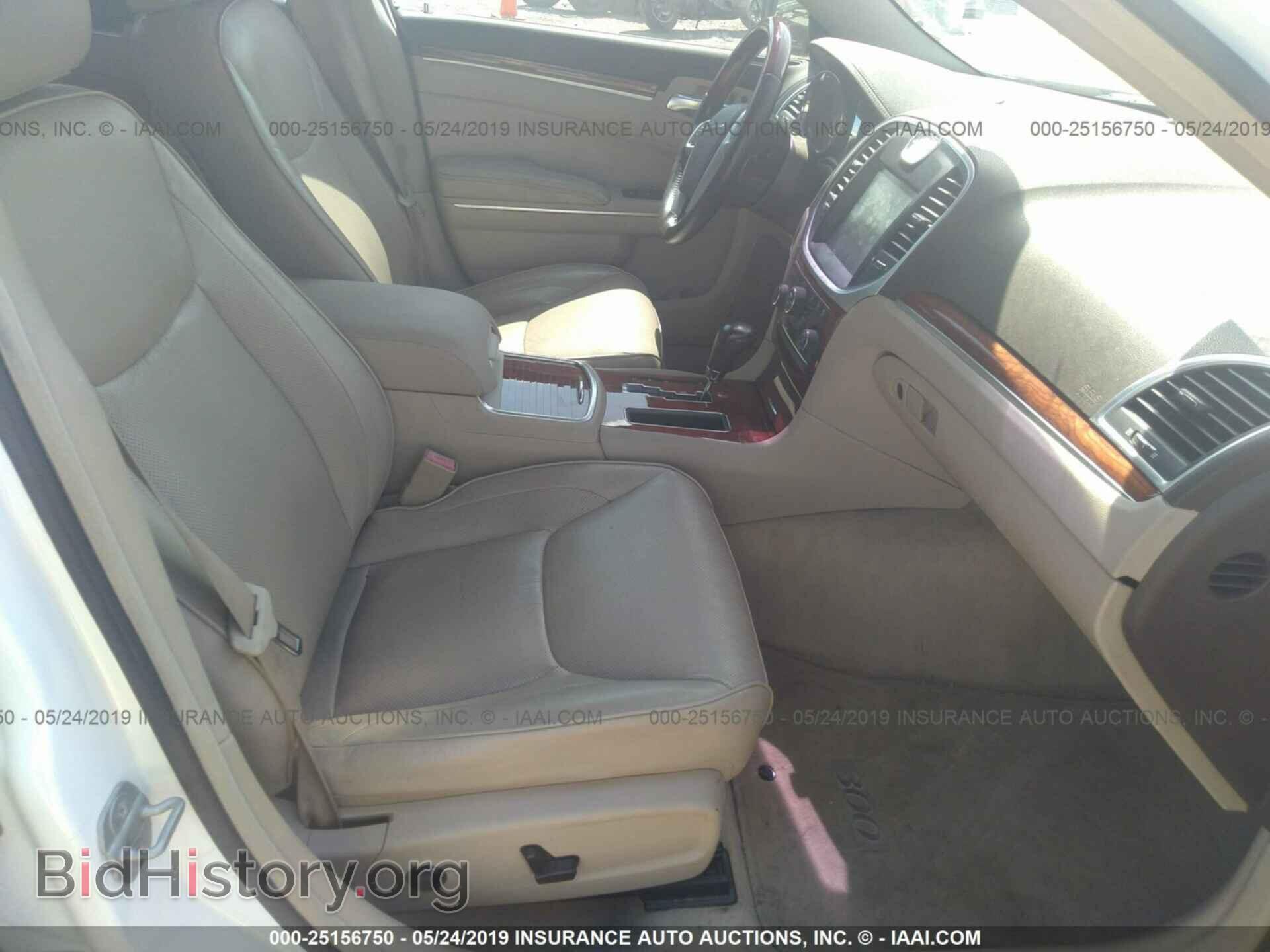 2011 CHRYSLER 300C - VIN: 2C3CA6CT9BH580922 - Фото 5