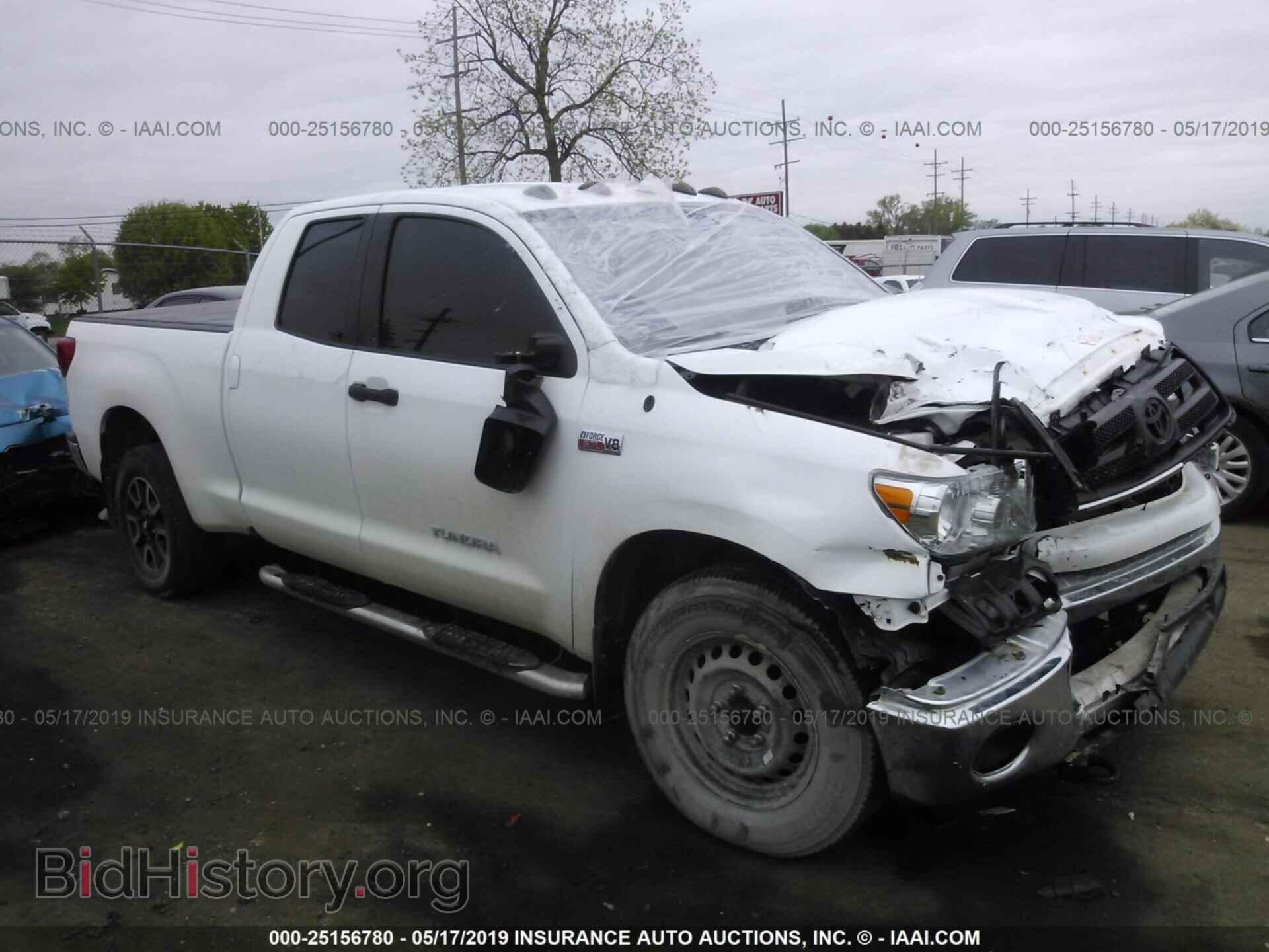Фотография 5TFUY5F12BX166330 - TOYOTA TUNDRA 2011