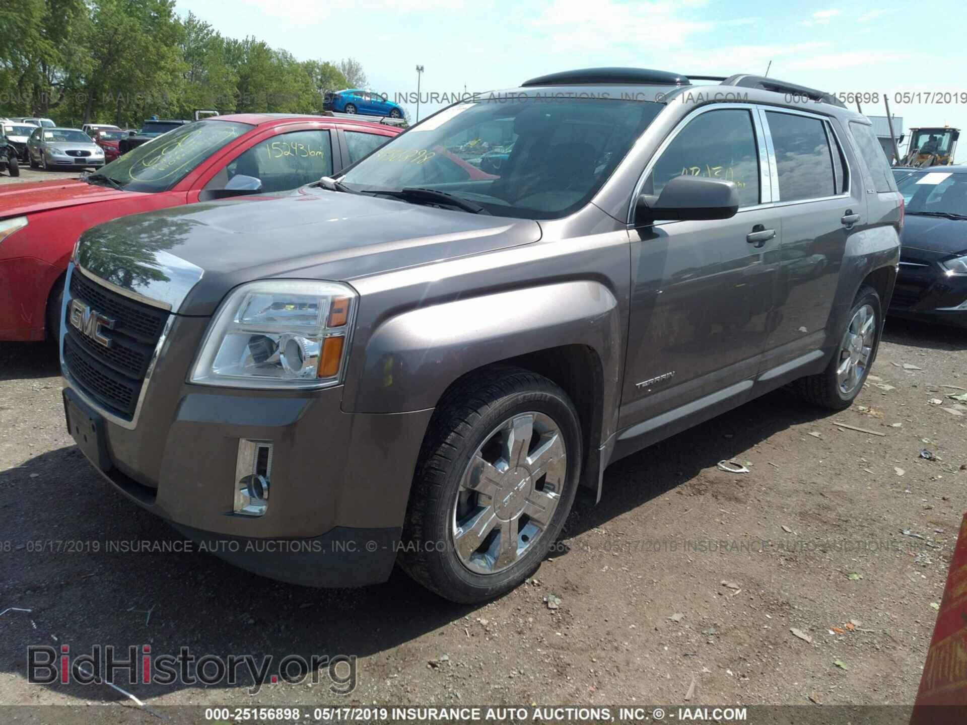 2010 GMC TERRAIN - VIN: 2CTFLGEY3A6267316 - Photo 2