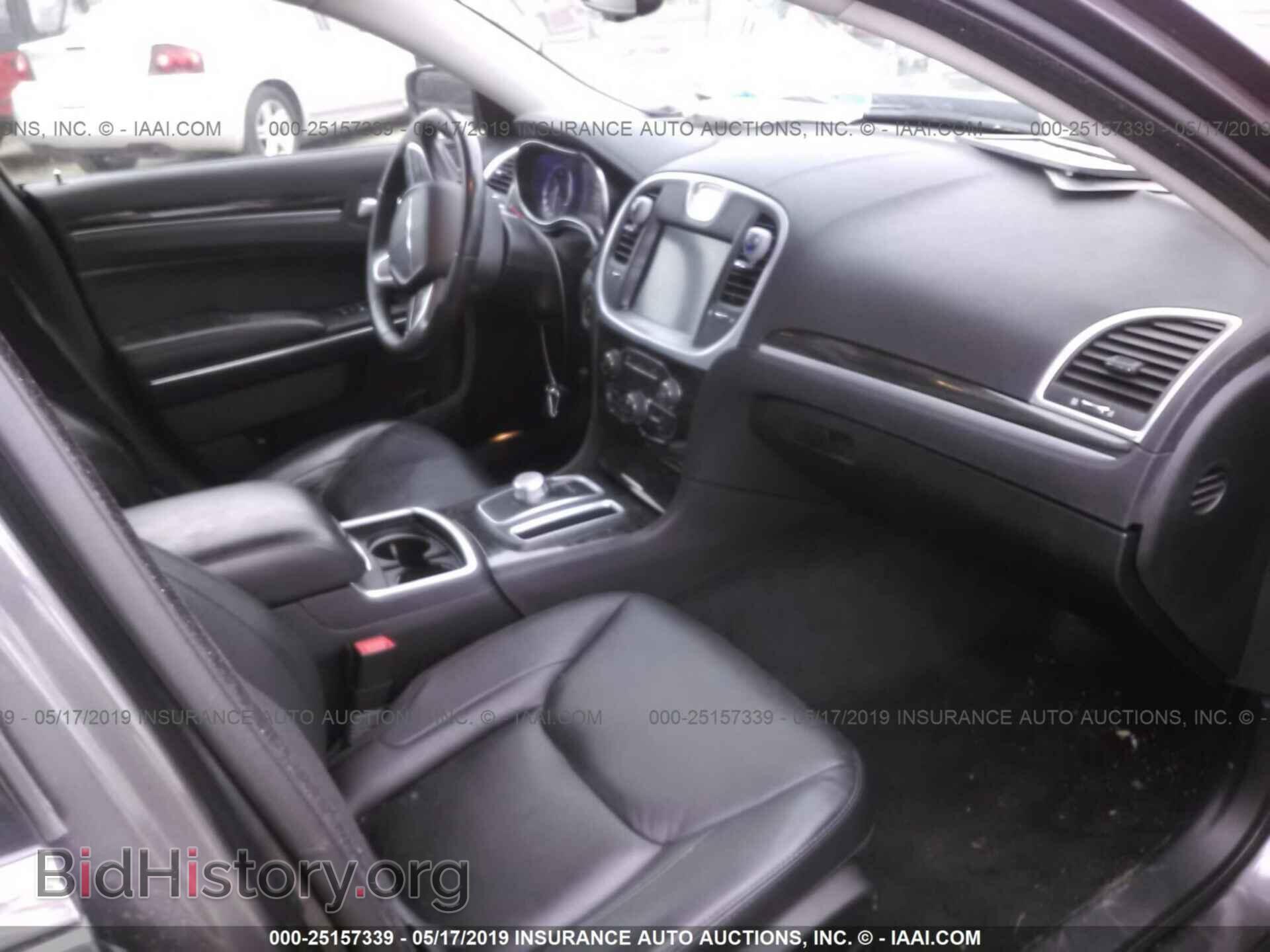 2015 CHRYSLER 300 - VIN: 2C3CCAAG8FH766931 - Фото 5