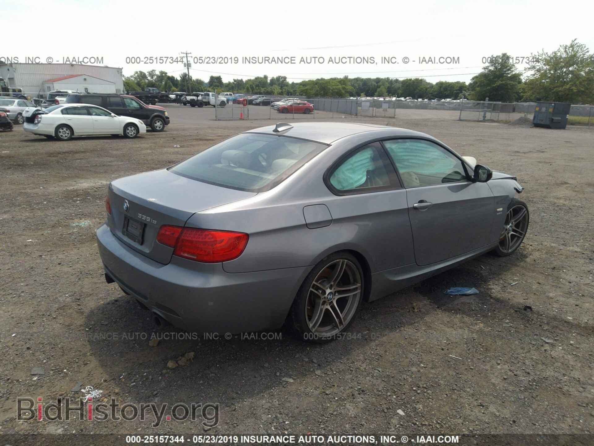 2012 BMW 335 - VIN: WBAKG1C51CE839824 - Фото 4
