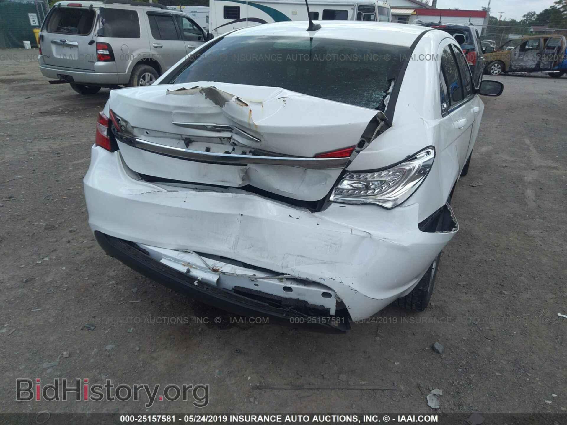 2013 CHRYSLER 200 - VIN: 1C3CCBAB6DN685618 - Photo 6