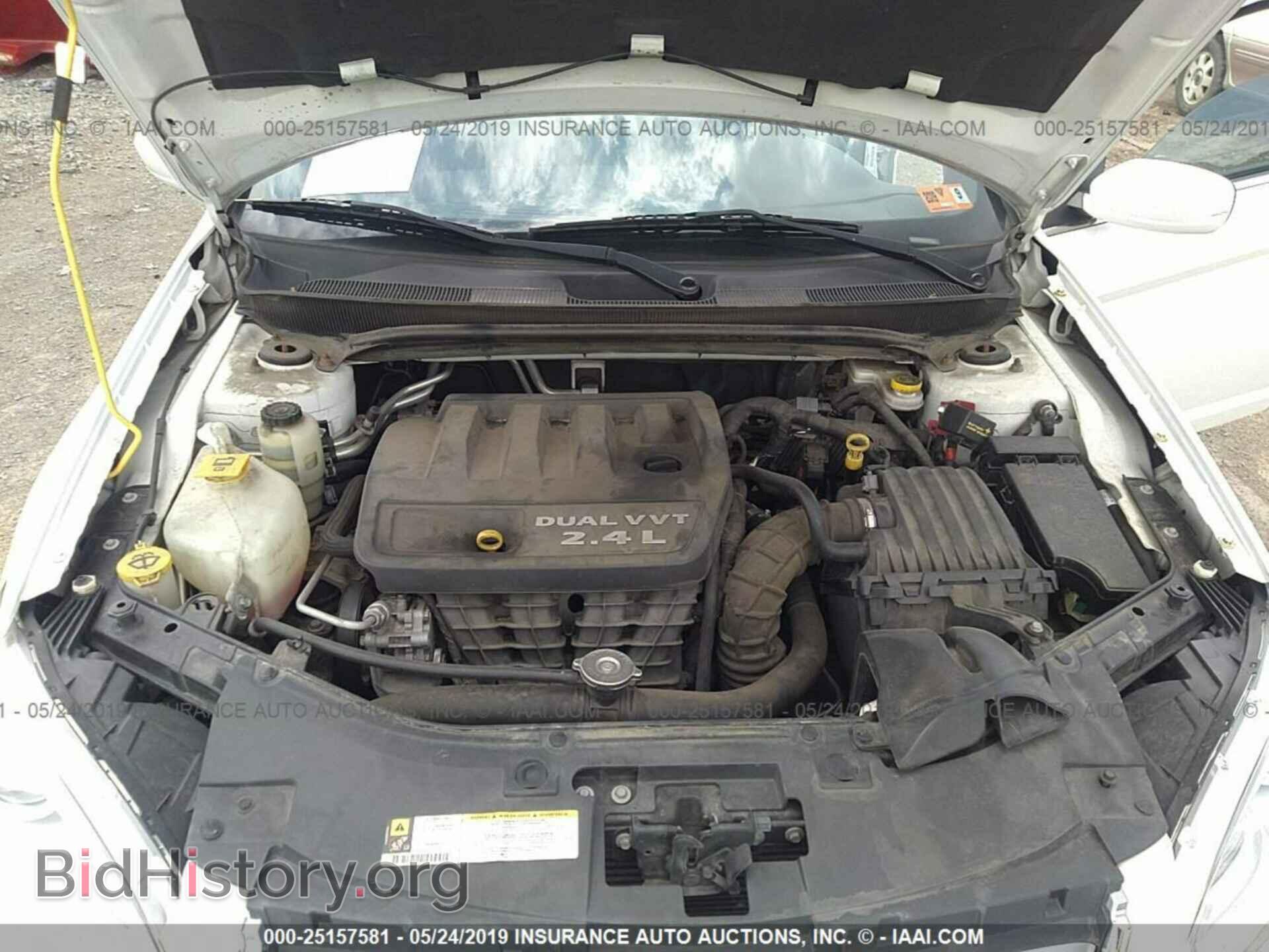 2013 CHRYSLER 200 - VIN: 1C3CCBAB6DN685618 - Photo 10
