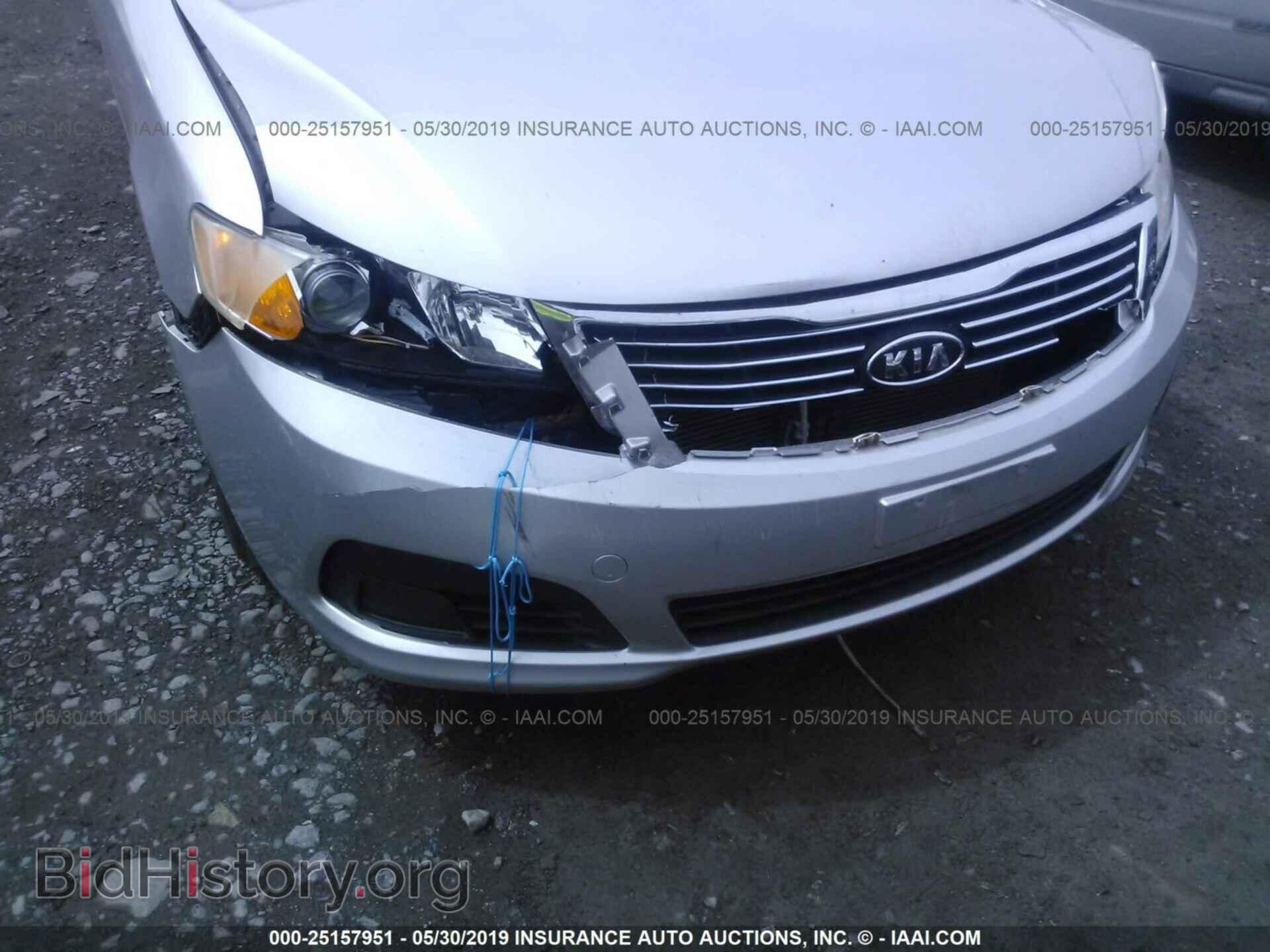 2009 KIA OPTIMA - VIN: KNAGE228295338396 - Фото 6