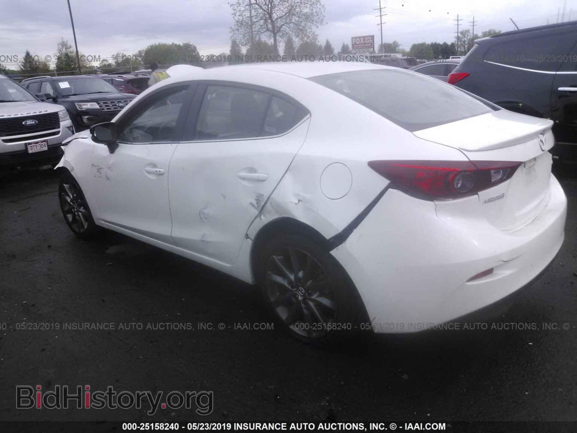2018 MAZDA 3 - VIN: 3MZBN1V3XJM203251 - Фото 3